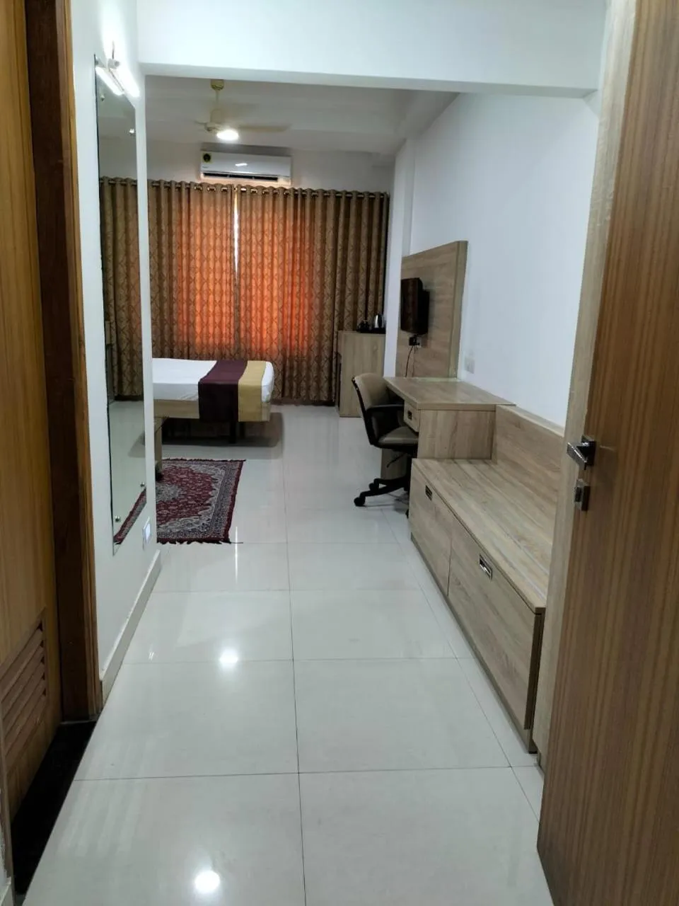 Bedroom, Bed in Hotel Seth Murlidhar Seva Sadan-Near Prem Mandir