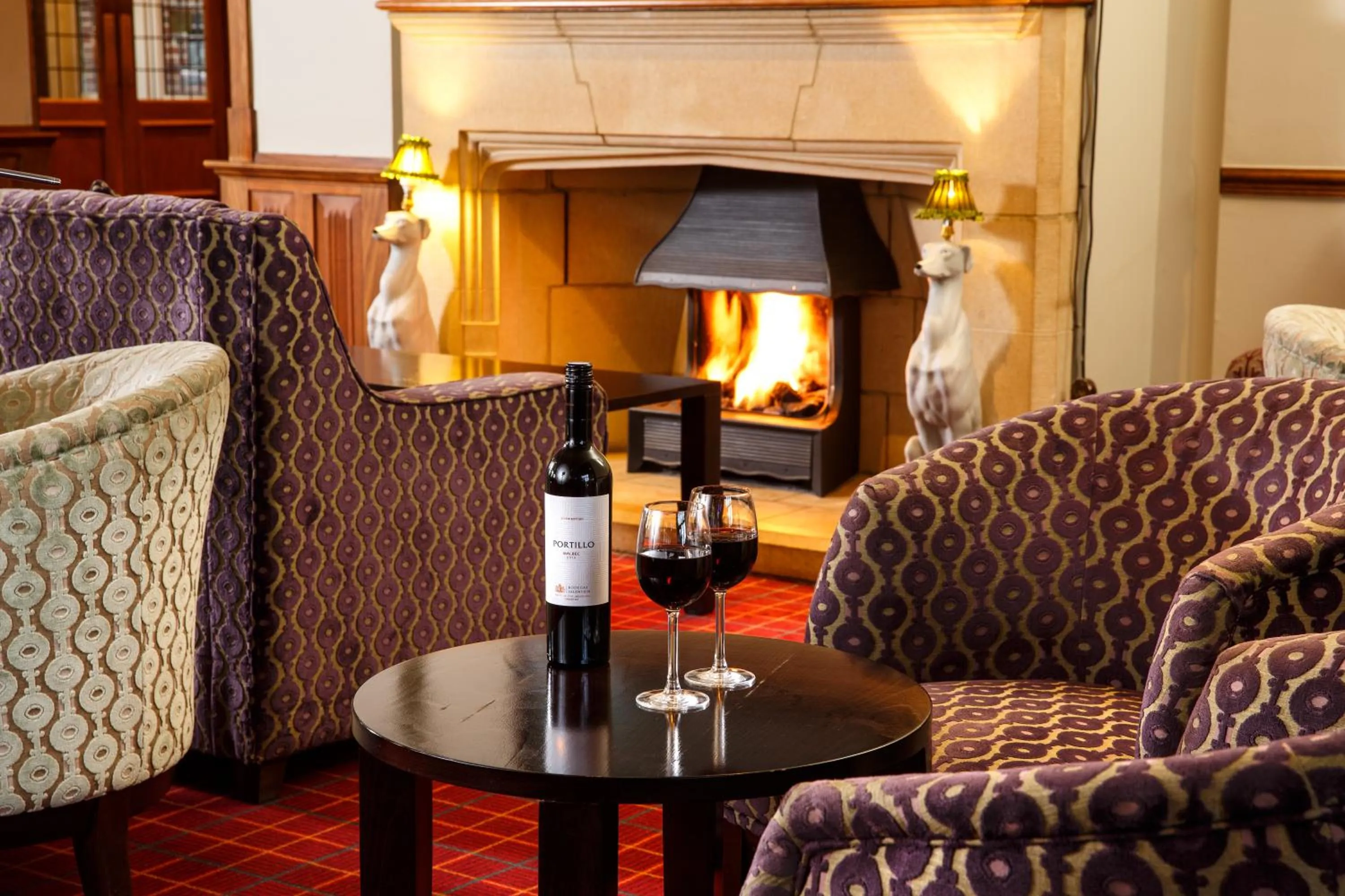 Lounge or bar, Lounge/Bar in Mercure Leeds Parkway Hotel