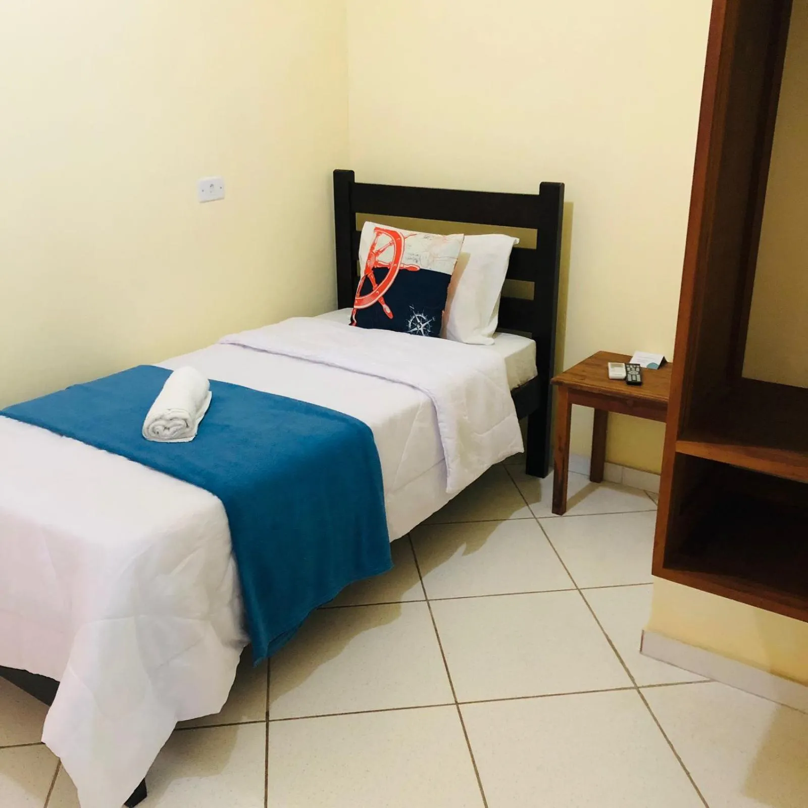 Bed in Pousada Antares de Paraty