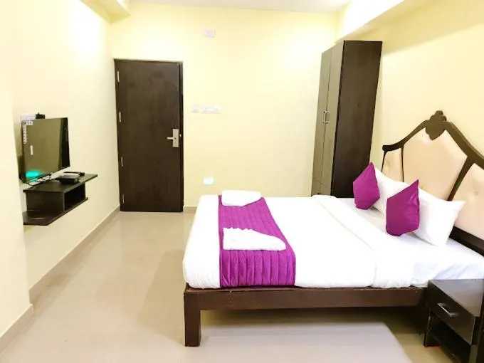 Bed in Al Noor Residency Business Class Hotel