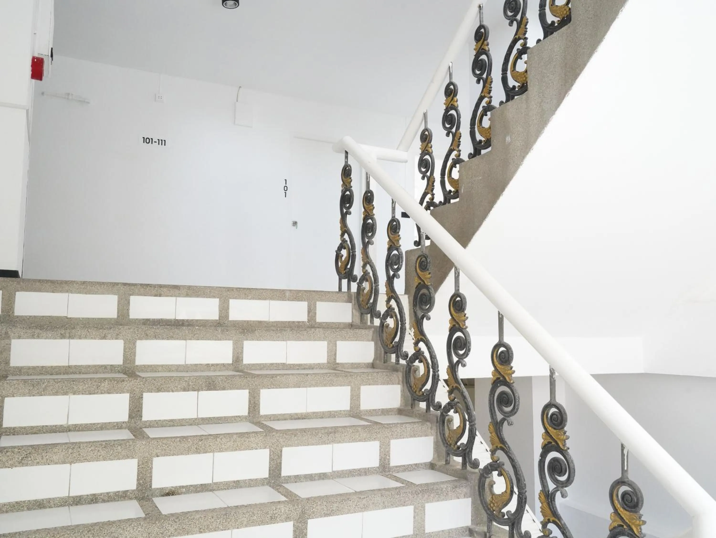 Inner courtyard view in RoomQuest IT Square Don Mueang Airport