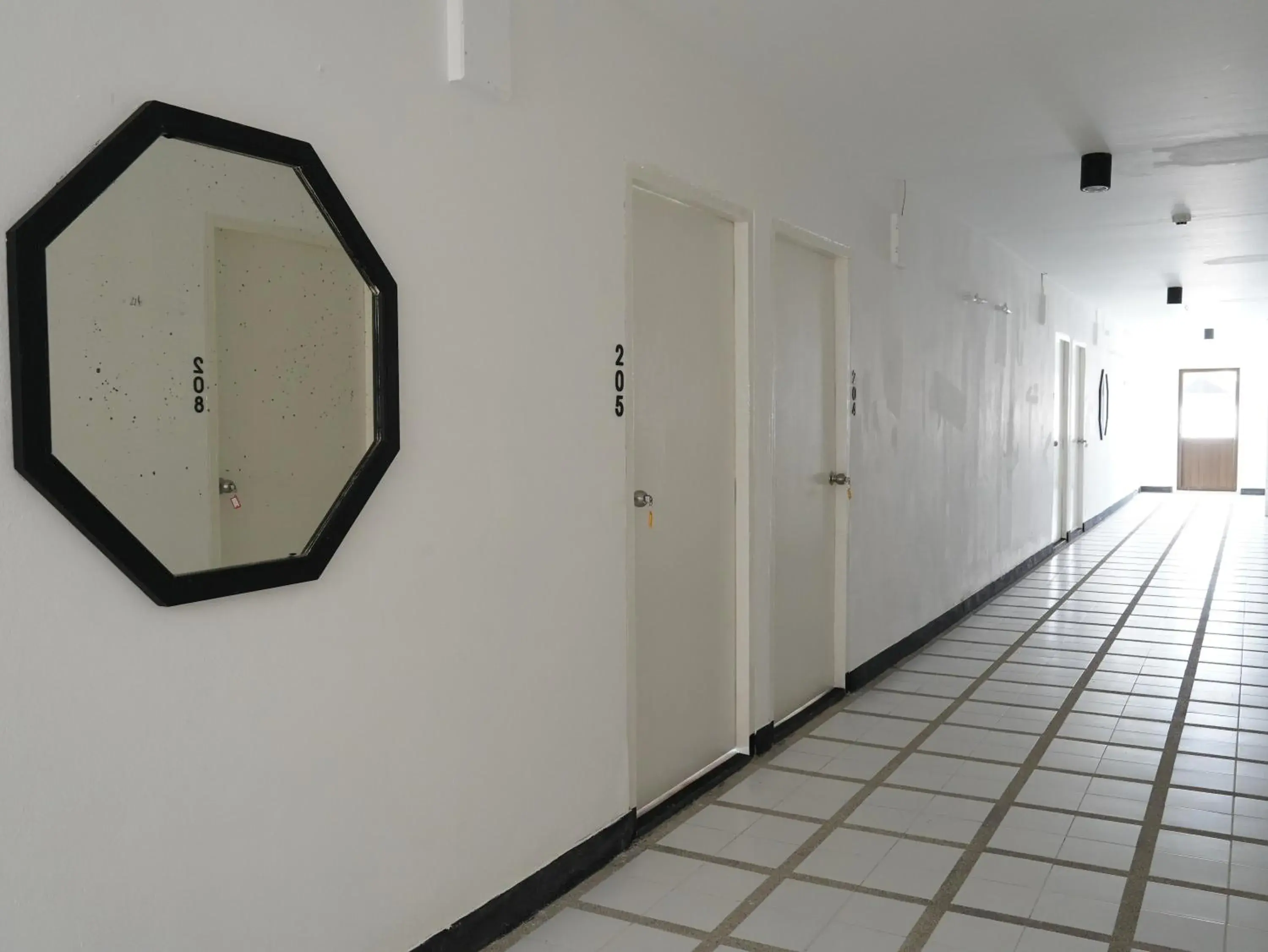 Property building in RoomQuest IT Square Don Mueang Airport Property building in RoomQuest IT Square Don Mueang Airport