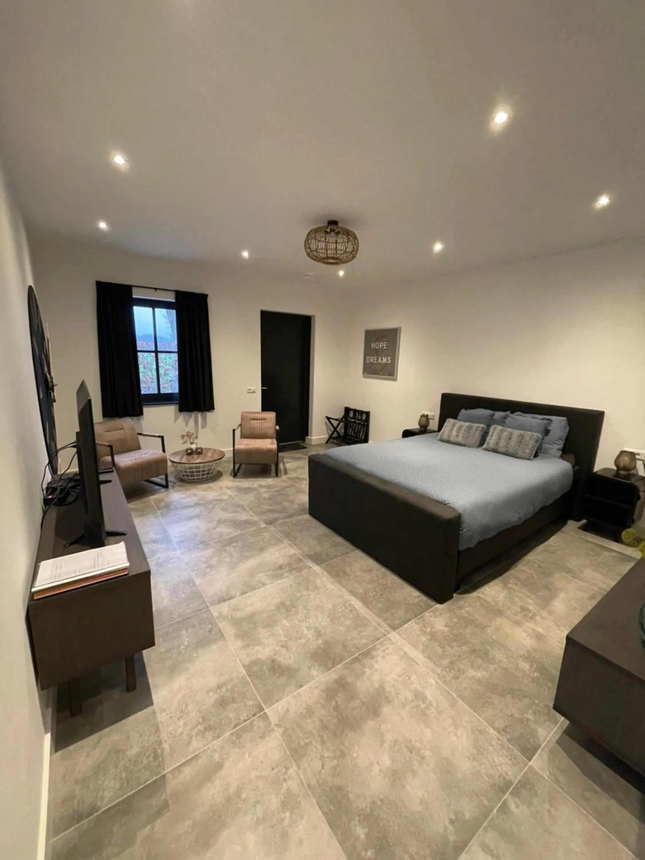 Bed in B en B Stipdonk