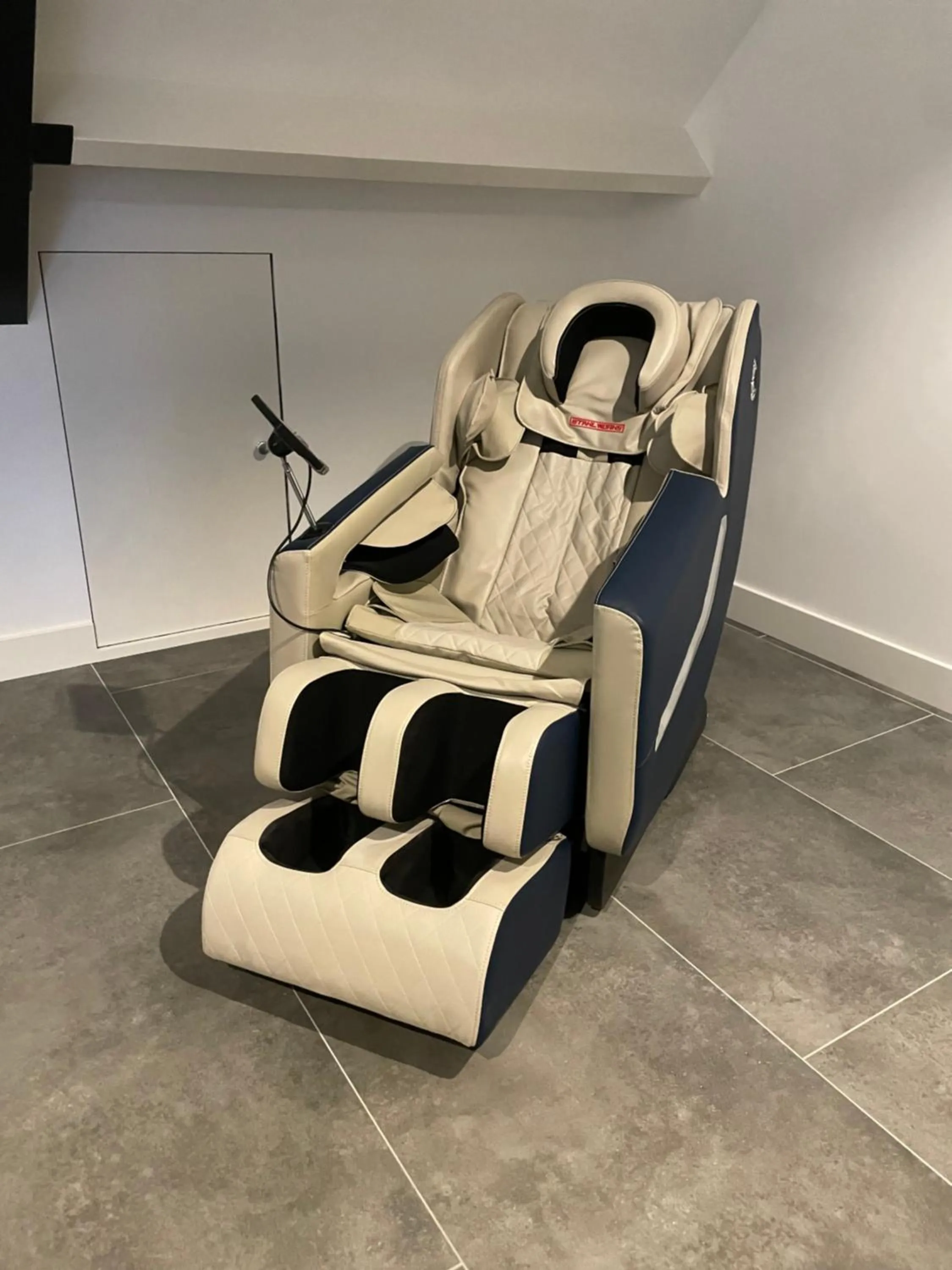 Massage, Seating Area in B en B Stipdonk