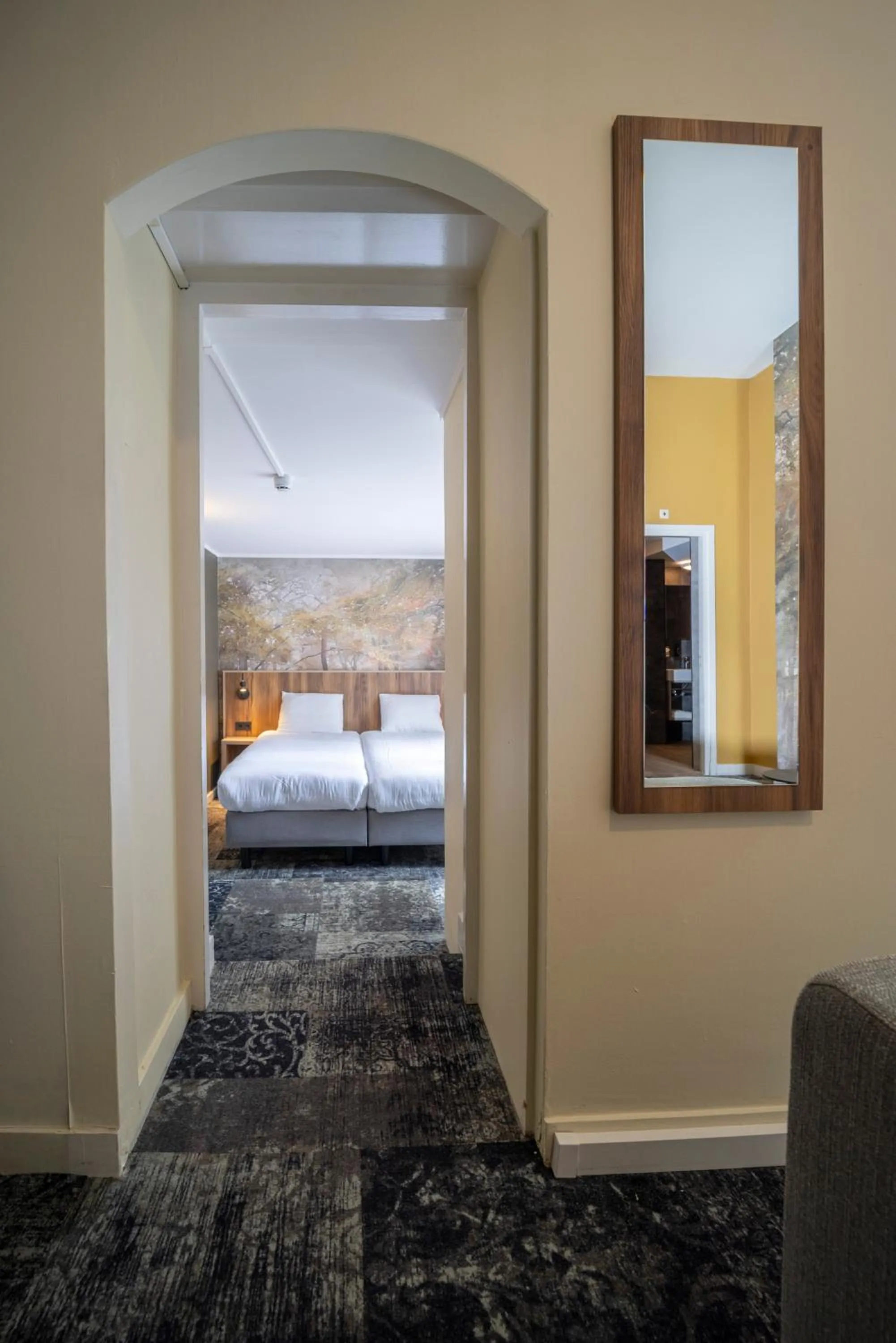 Bed in Fletcher Hotel Restaurant Erica