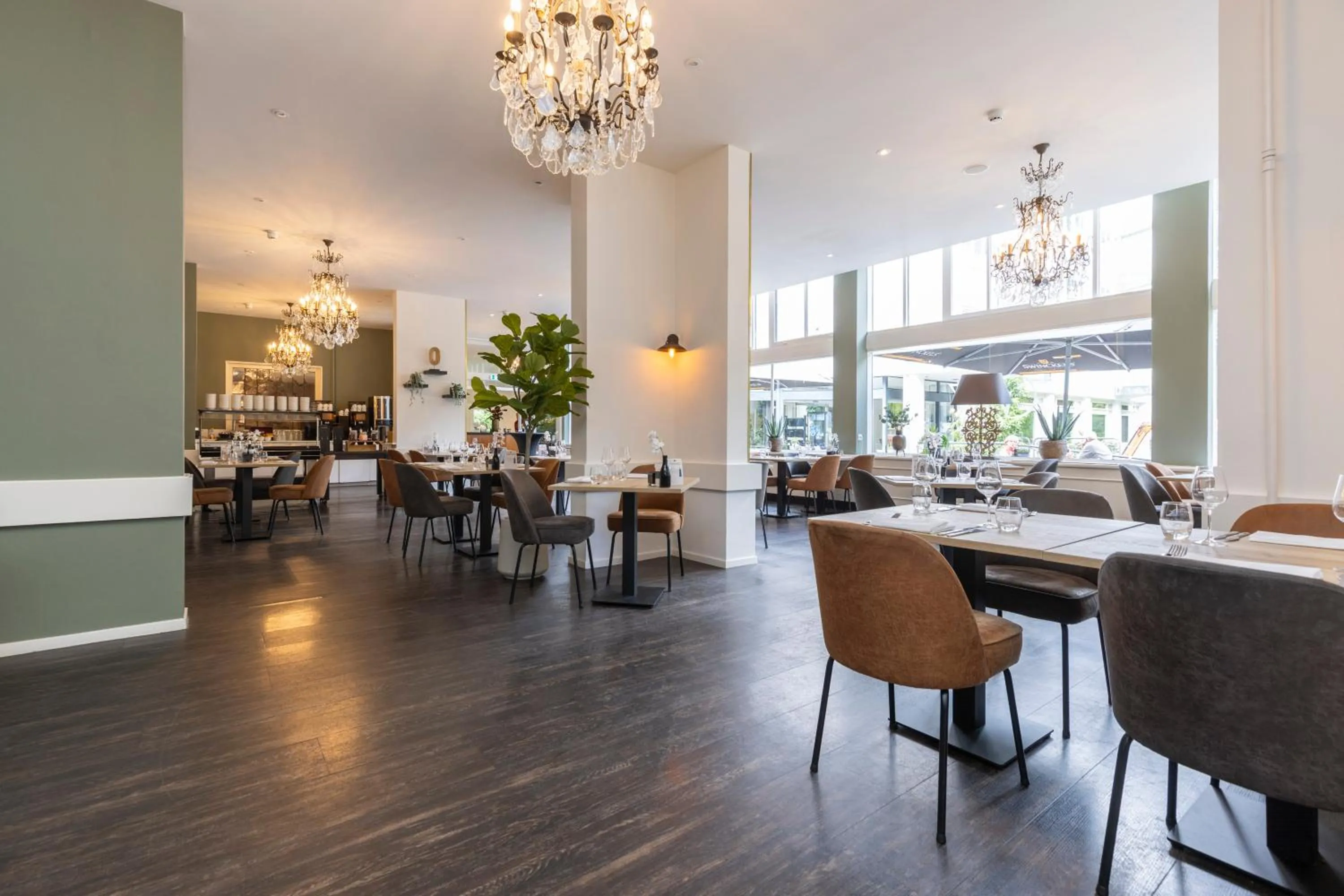 Restaurant/places to eat in Fletcher Hotel Restaurant Erica