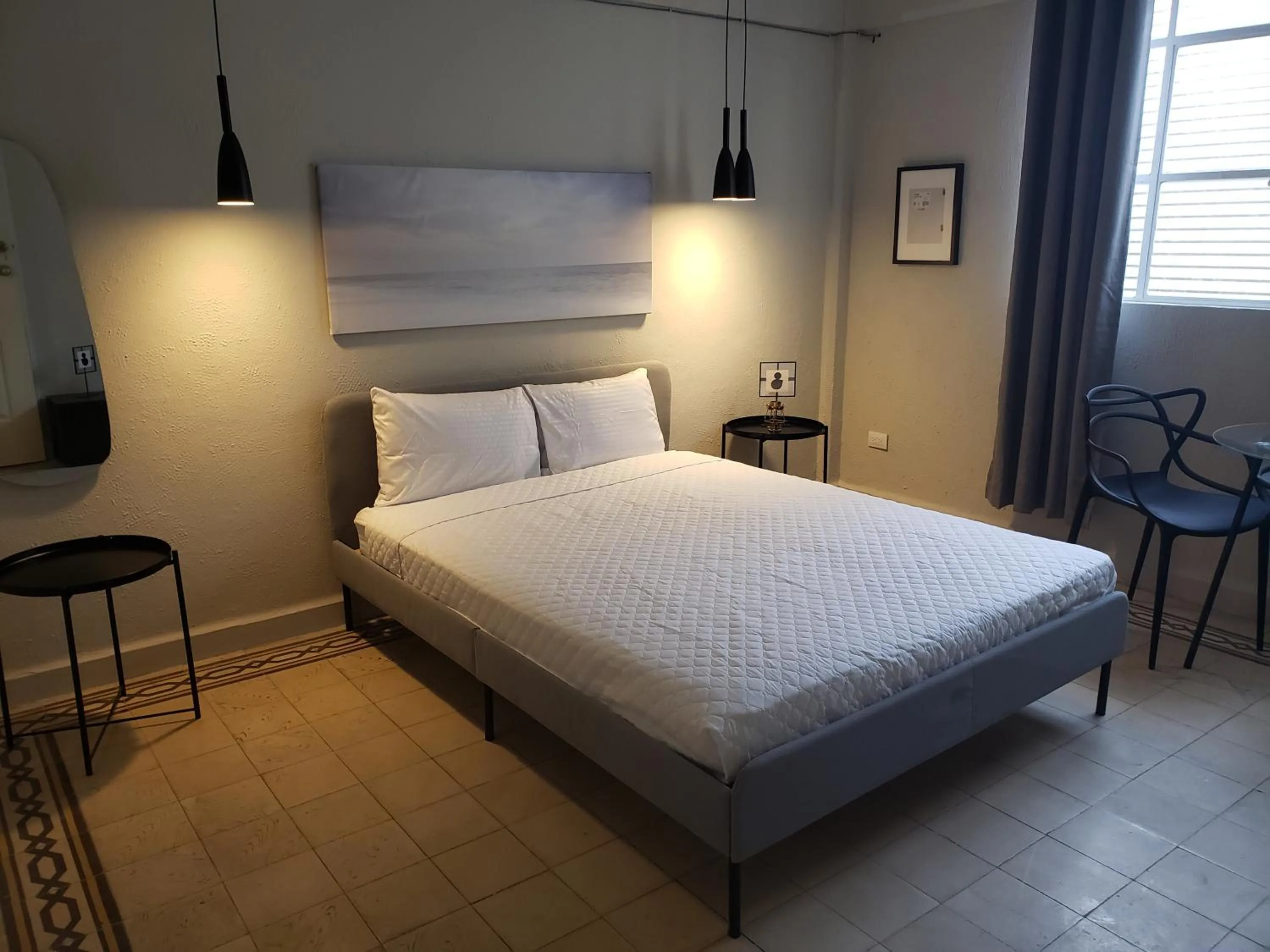 Photo of the whole room, Bed in Singular Centro Histórico