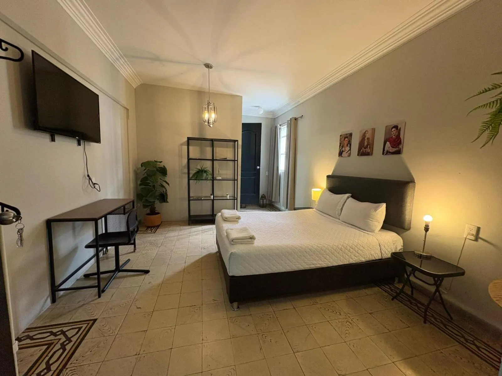 Photo of the whole room, Bed in Singular Centro Histórico