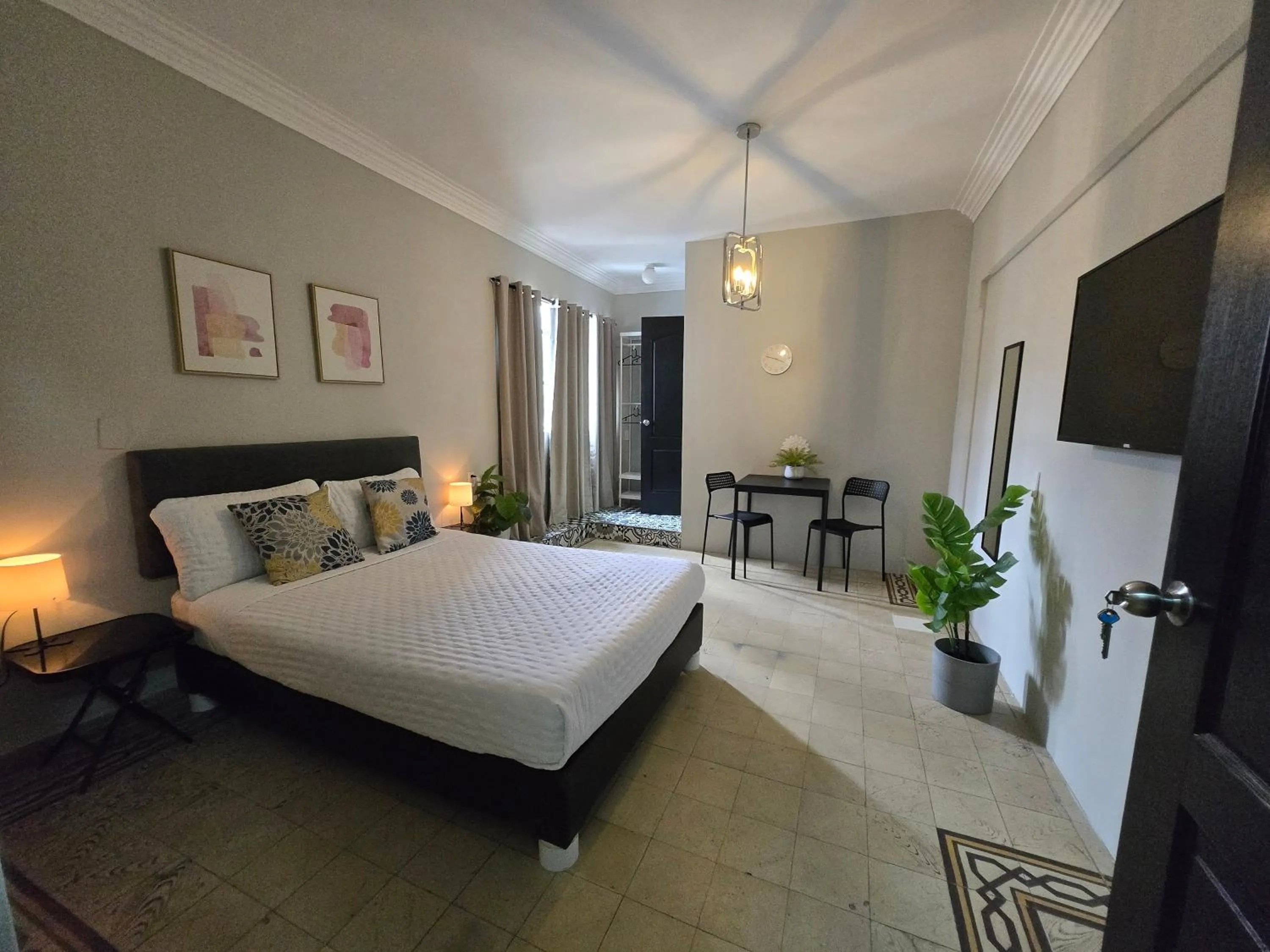 Photo of the whole room, Bed in Singular Centro Histórico