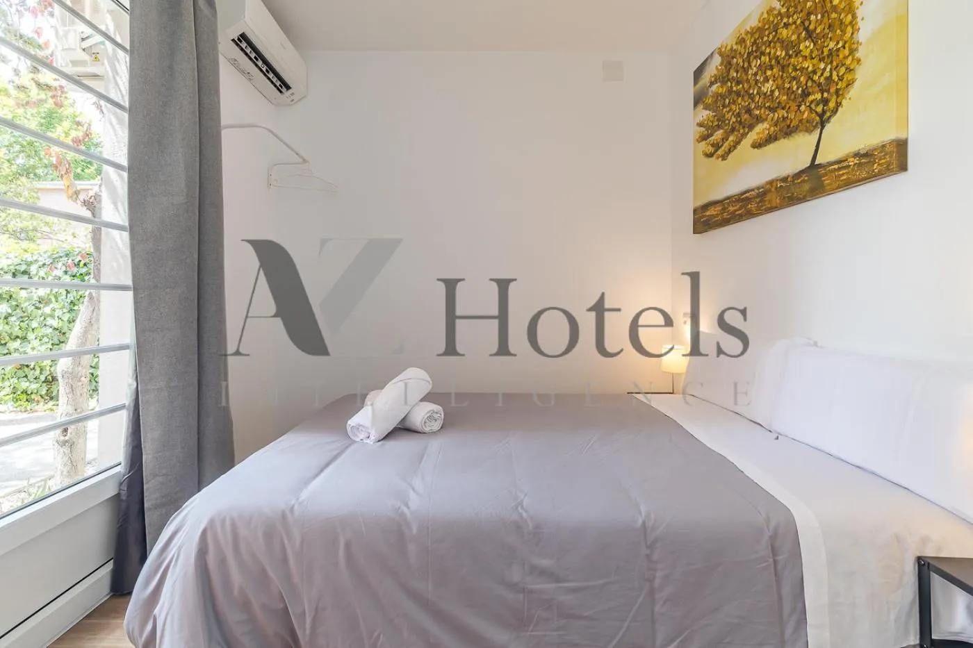 Bed in AYZ Joaquín Pol - Auto check-in property