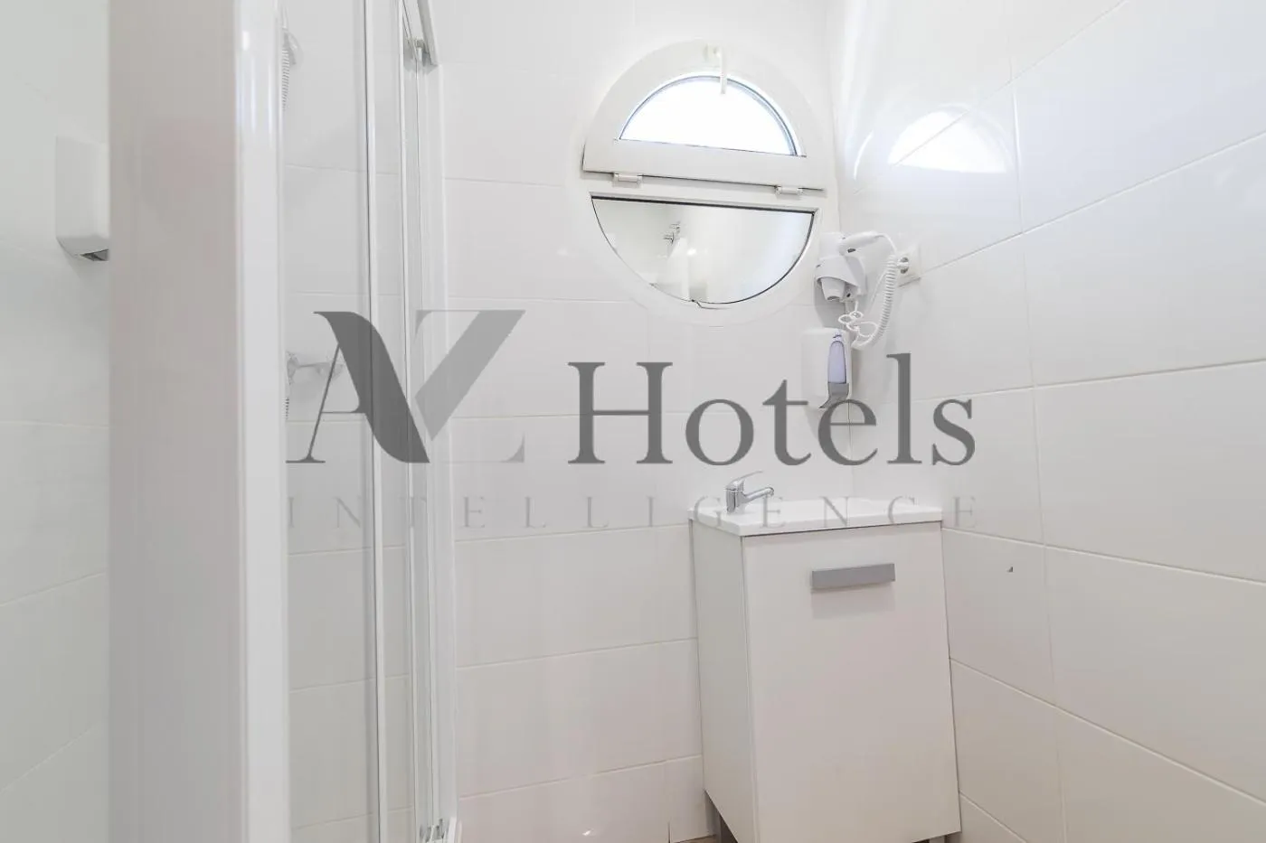 AYZ Joaquín Pol - Auto check-in property