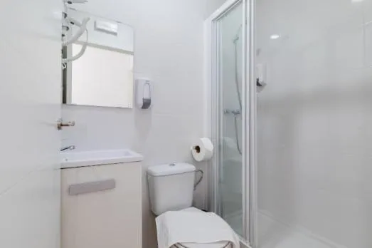 AYZ Joaquín Pol - Auto check-in property