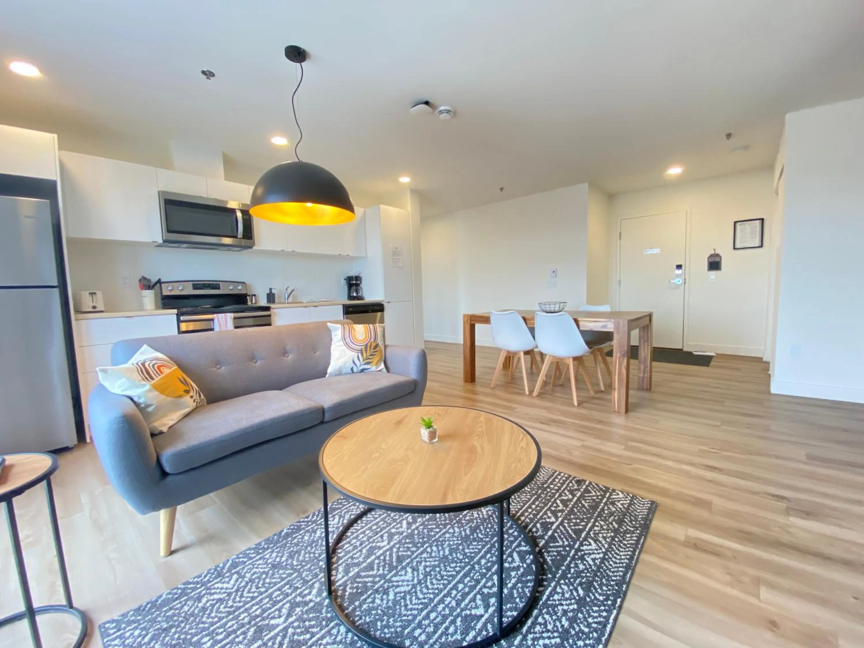 TV and multimedia in APPART-HOTEL L'UNI