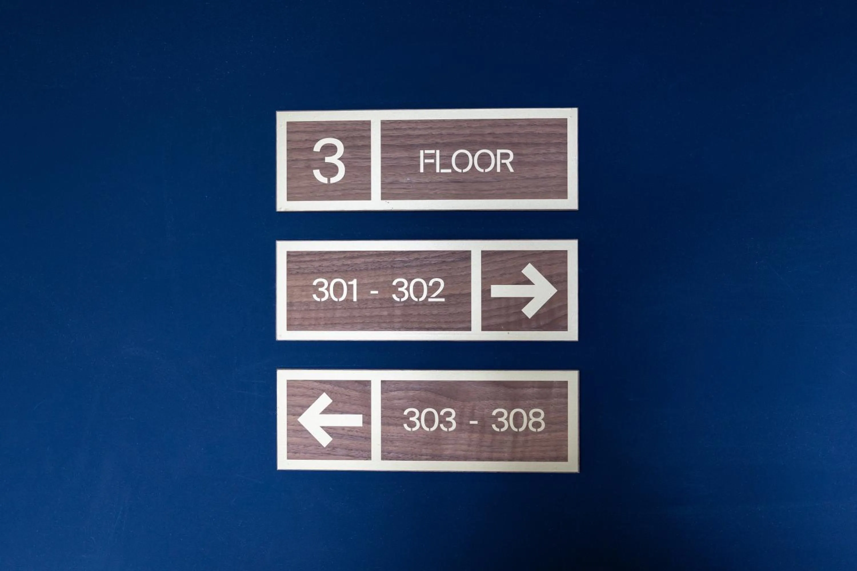 Logo/Certificate/Sign in The Camden Town Hotel