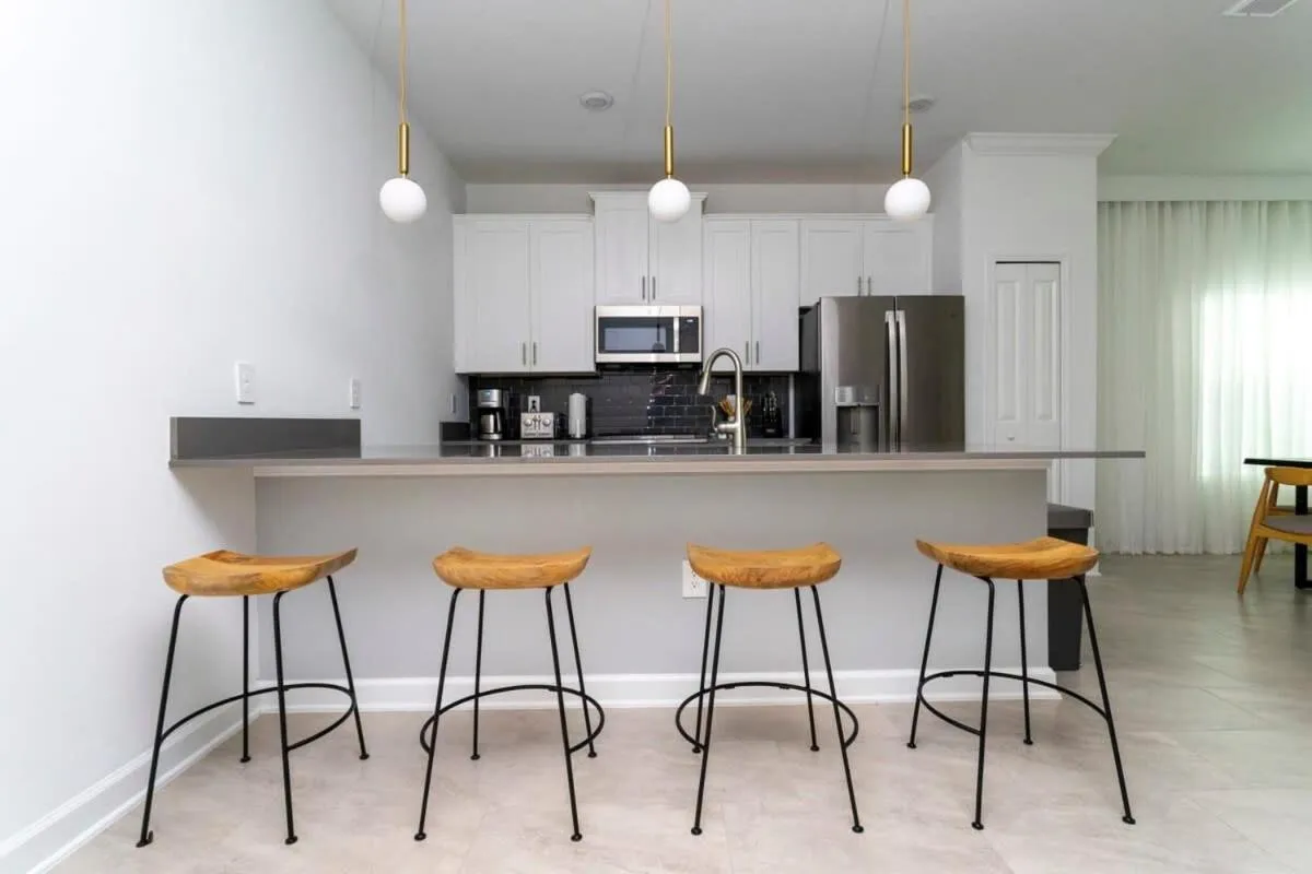 Luxurious Home w Theme Beds & Private Pool