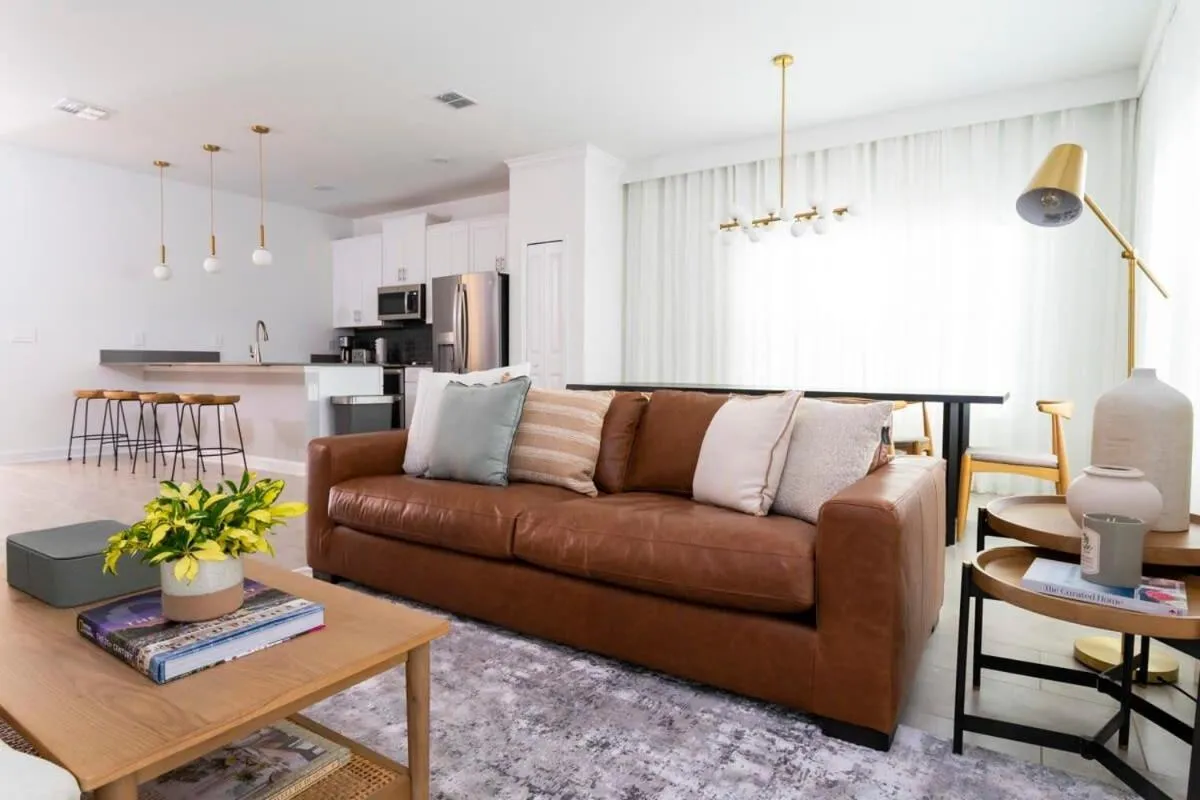 Luxurious Home w Theme Beds & Private Pool