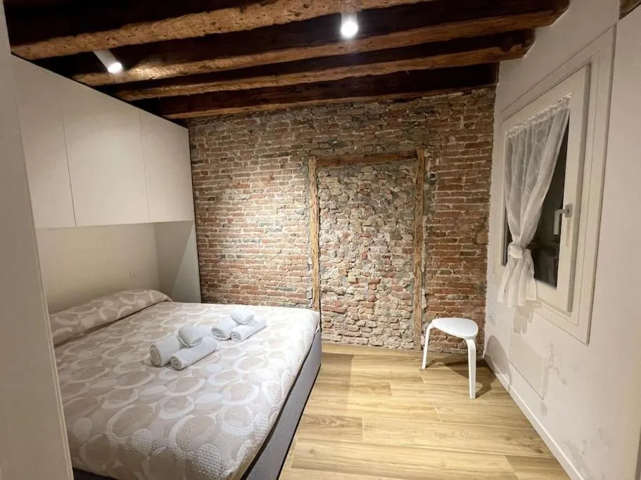 Antico Rudere Luxury Apartment