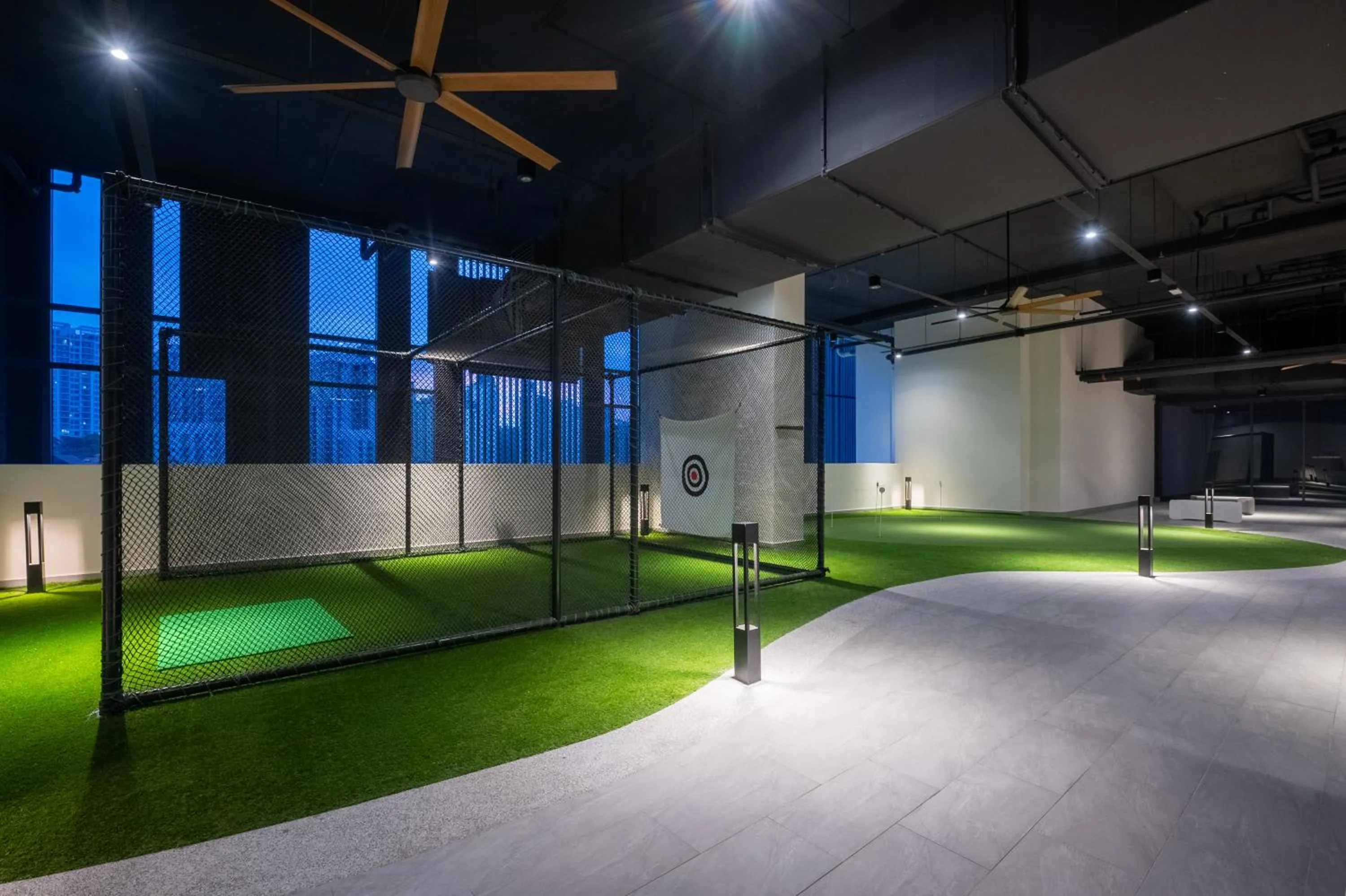 Minigolf in Societe Suite by Lyfehaus