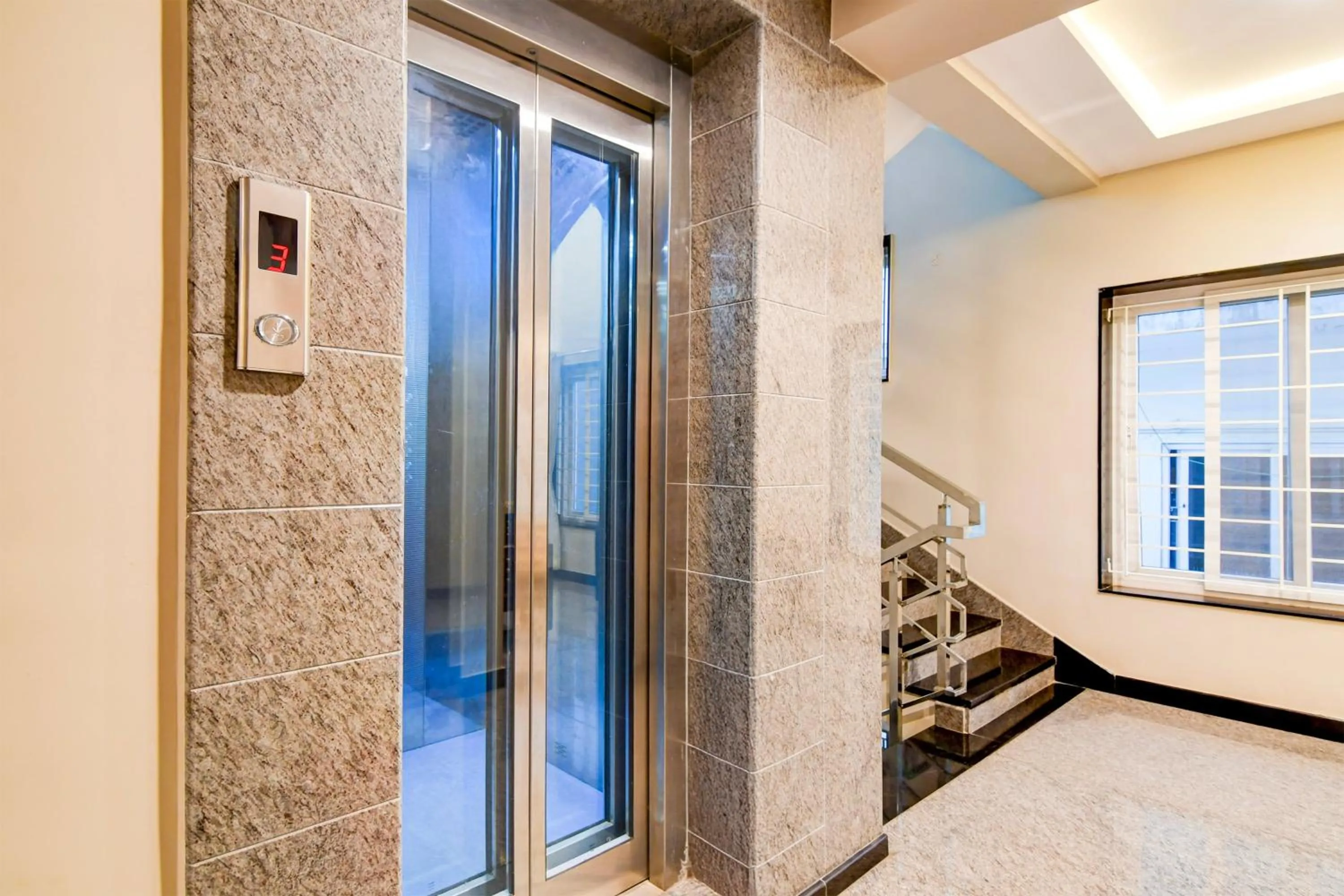 Lobby or reception in Townhouse The 36 Inn