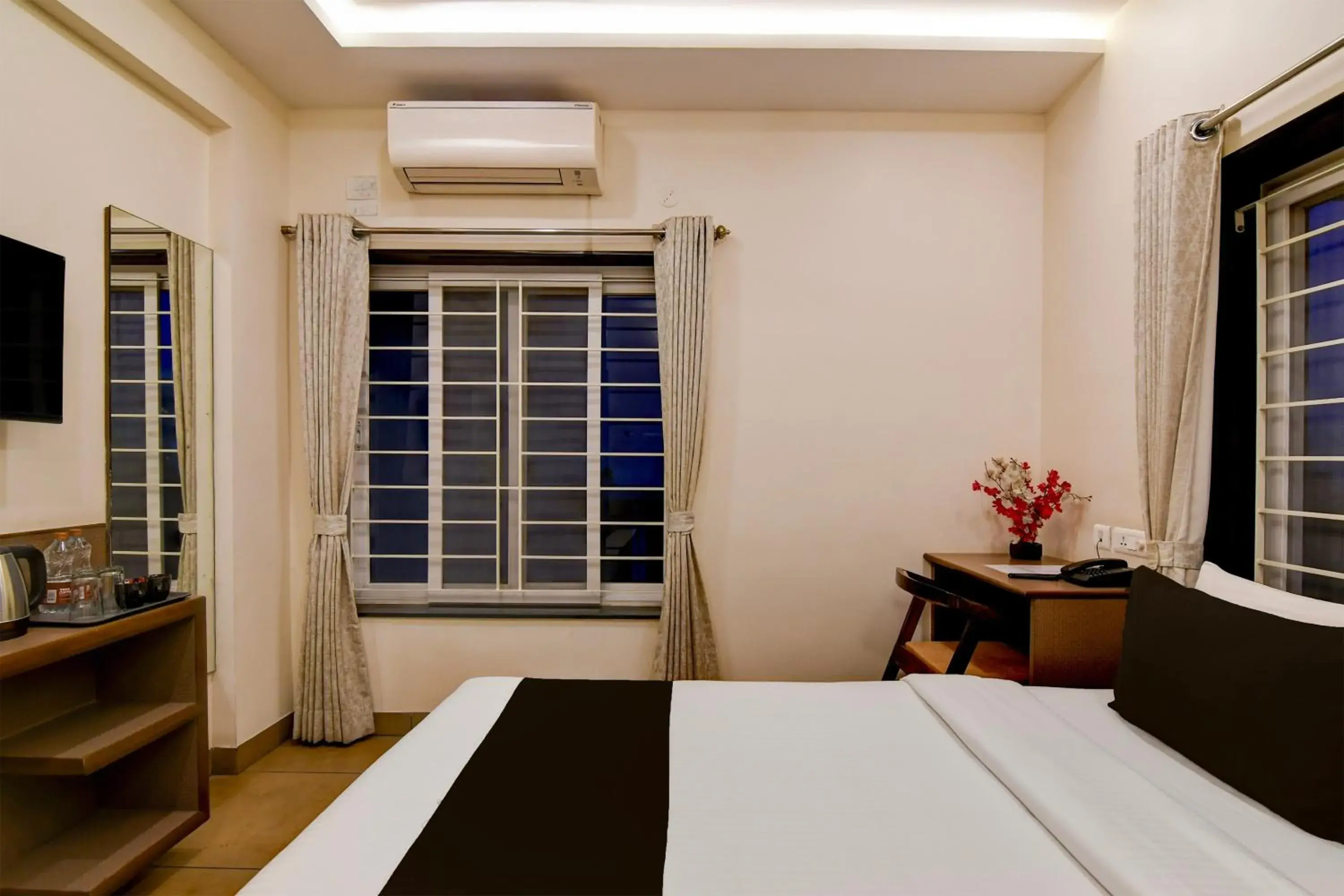 Bedroom, Bed in Townhouse The 36 Inn Bedroom, Bed in Townhouse The 36 Inn