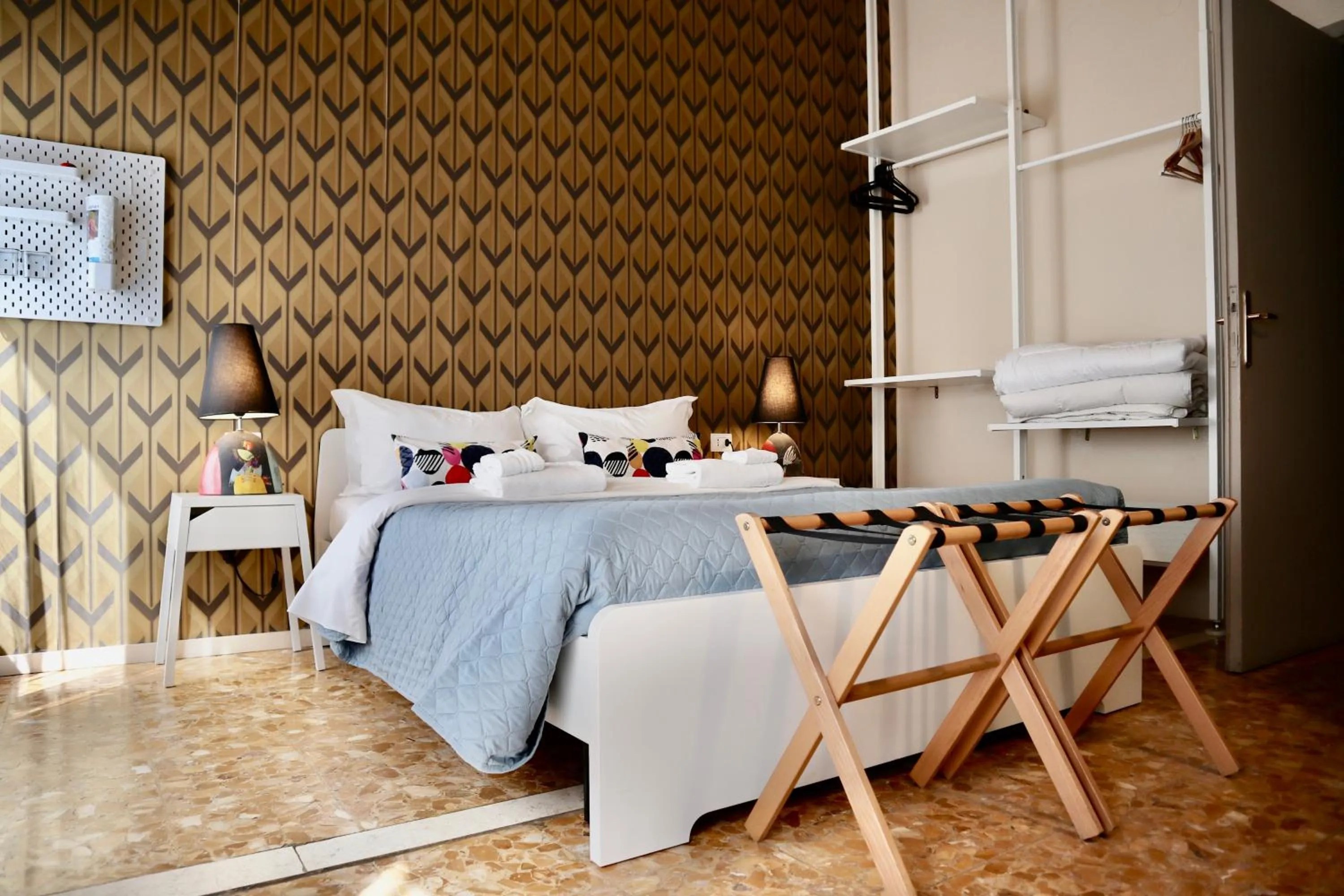 Bedroom, Bed in GUEST HOUSE SONNINO 37 Cagliari