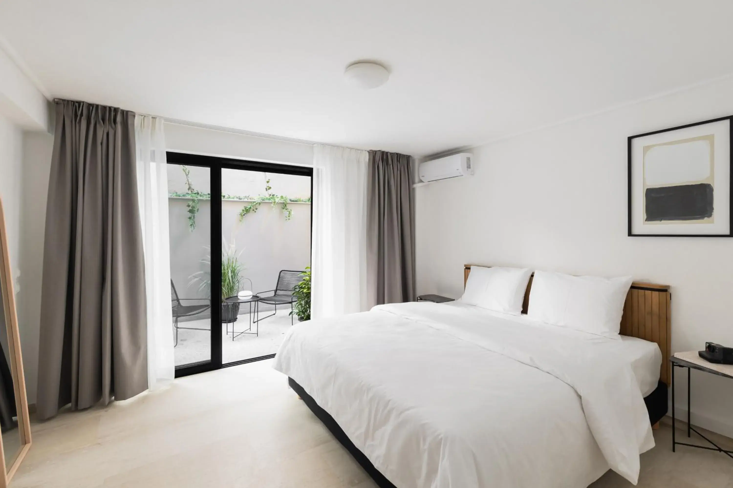 Bedroom, Bed in Elliot Neapoli, Athens Bedroom, Bed in Elliot Neapoli, Athens