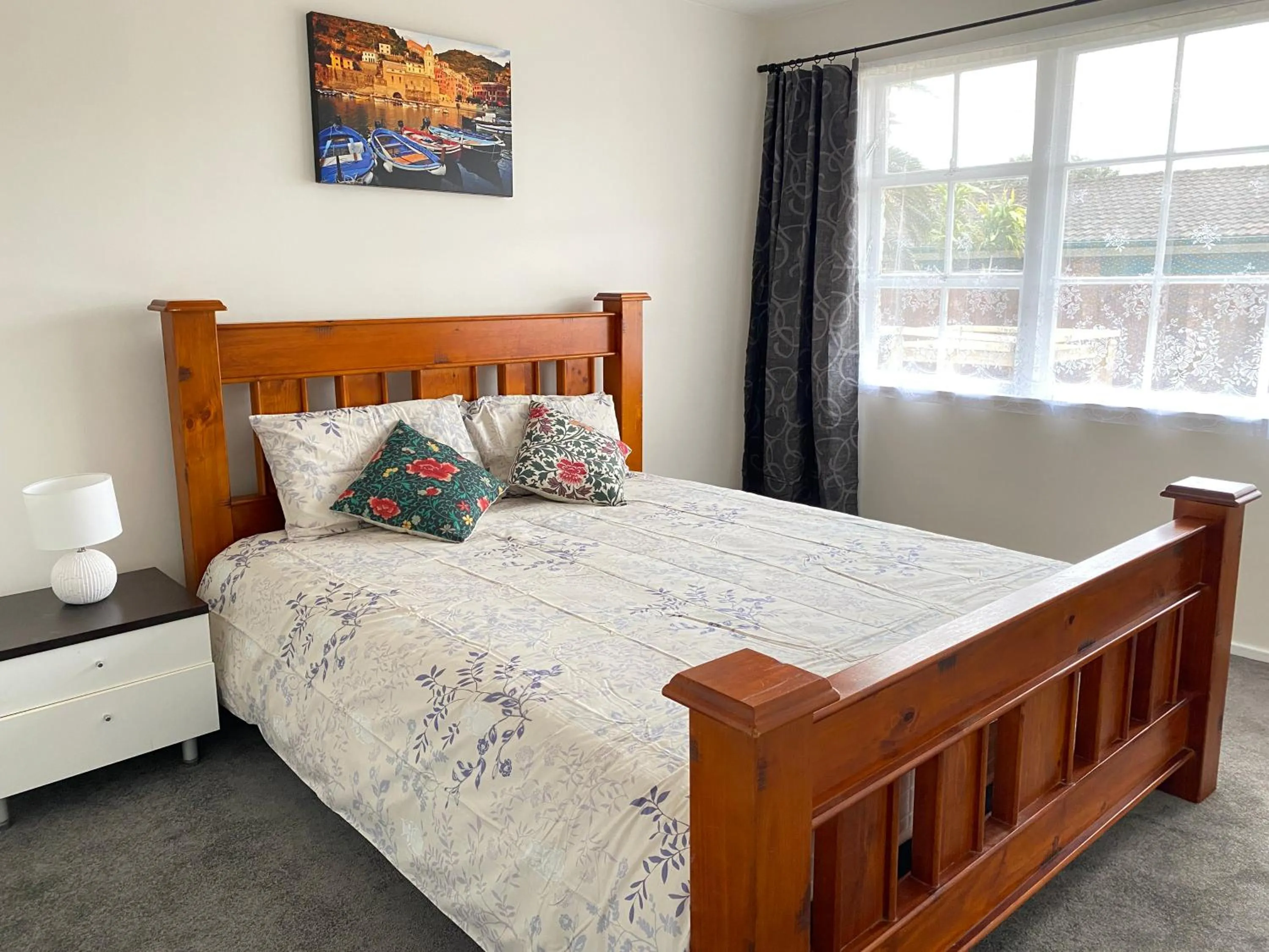 Bedroom, Bed in Ali Motel