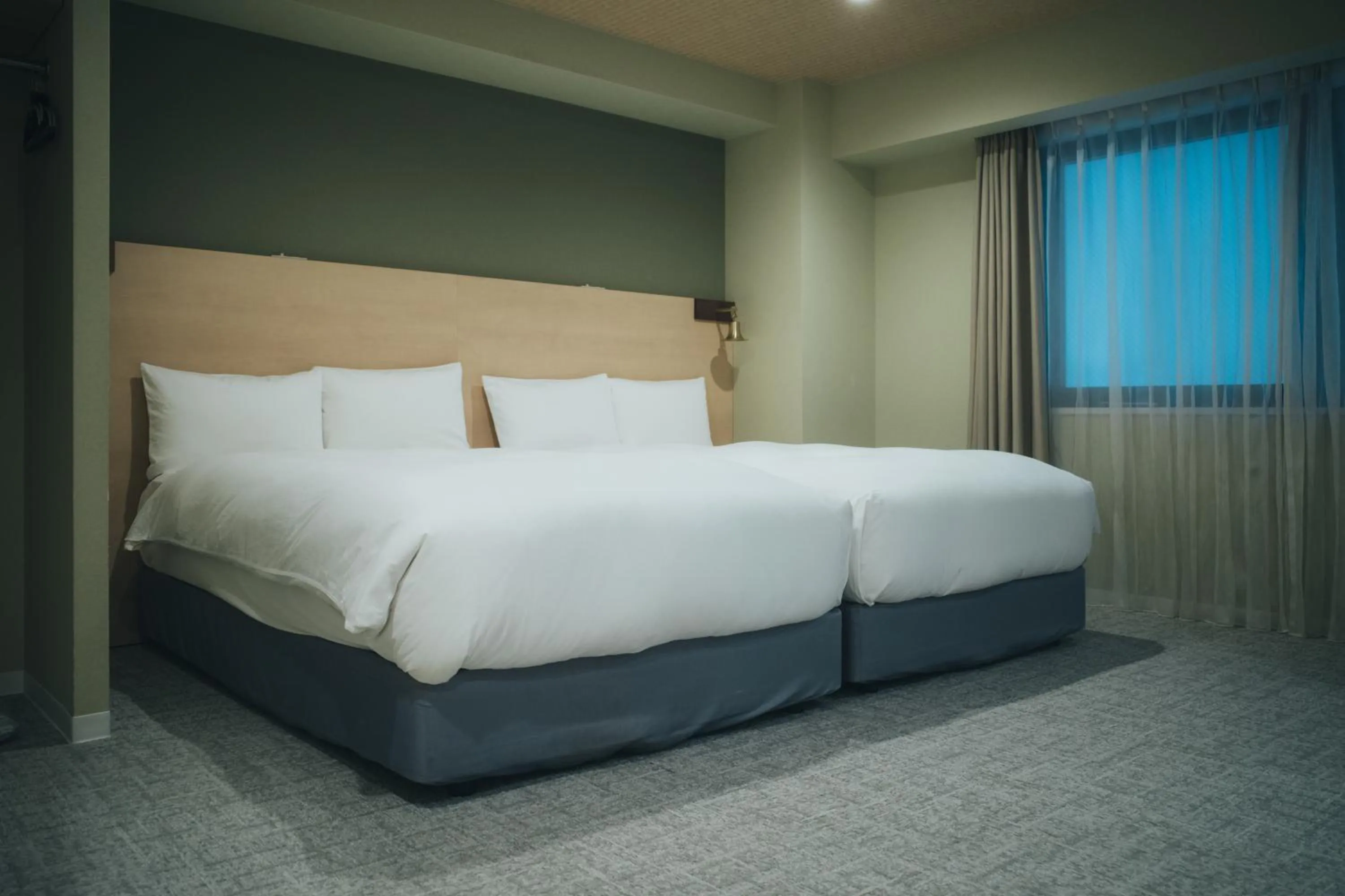 Photo of the whole room, Bed in MEANDER Osaka
