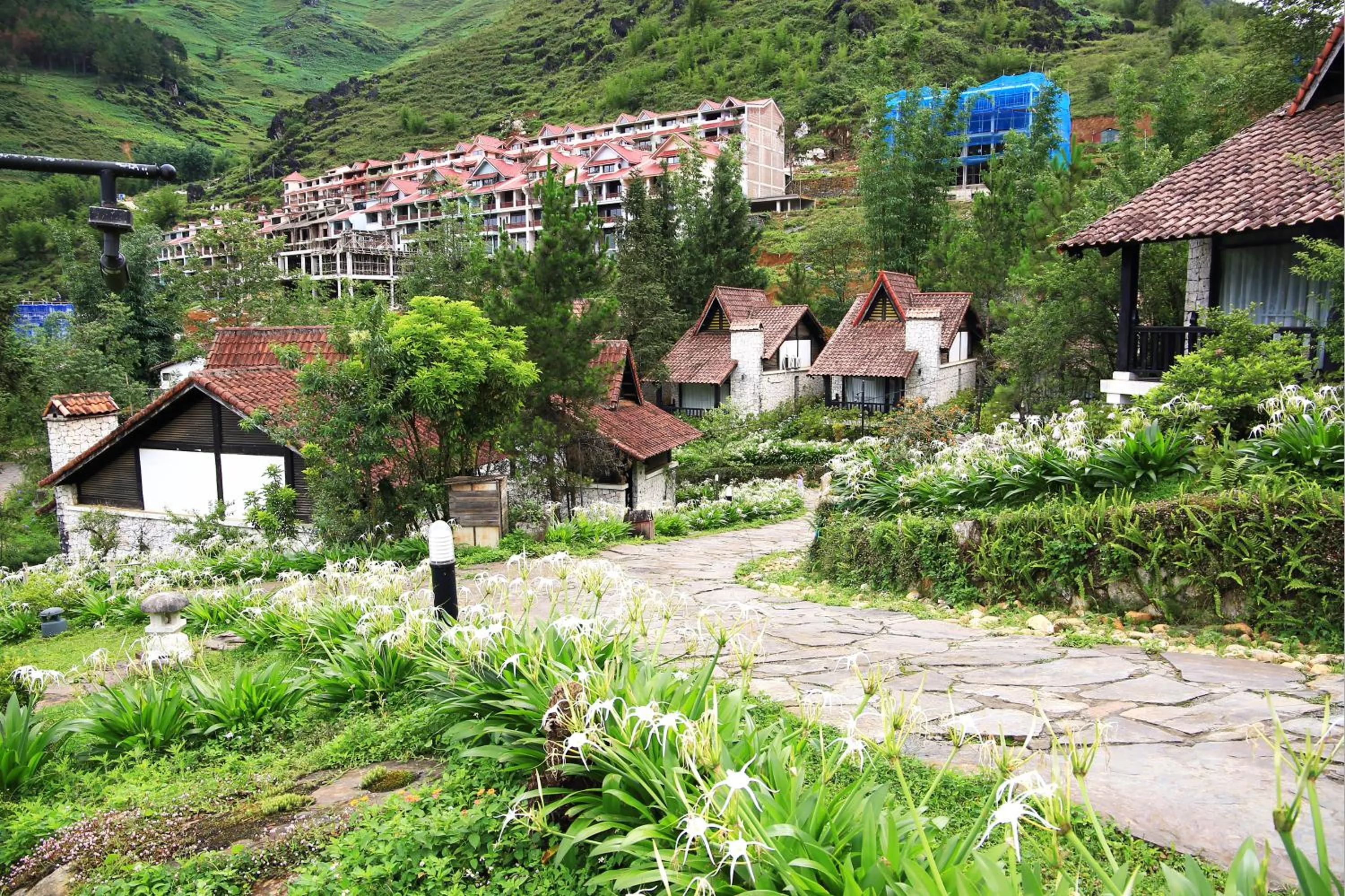 Garden view in Heaven House Sapa