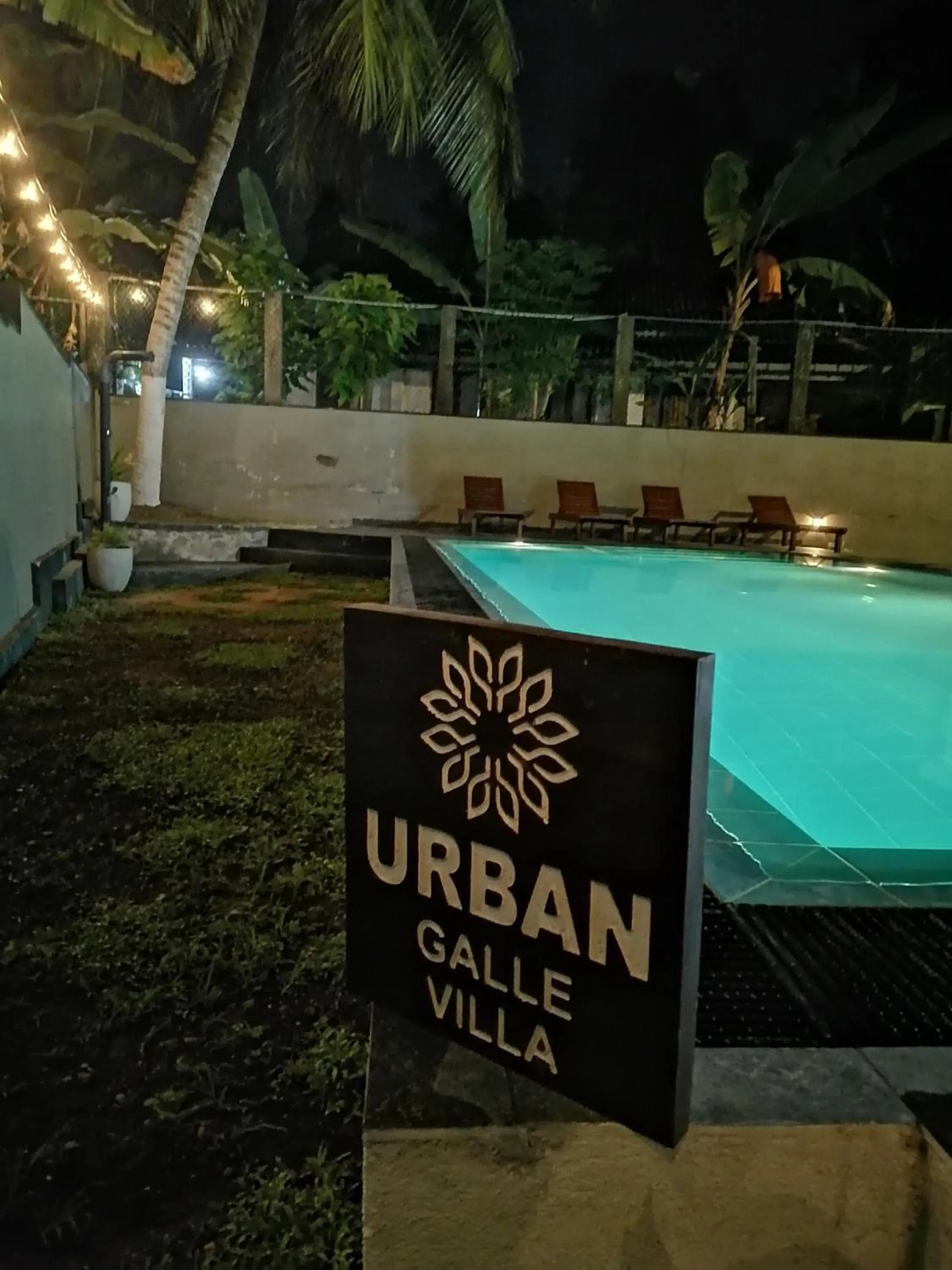 Garden in Urban Galle Villa