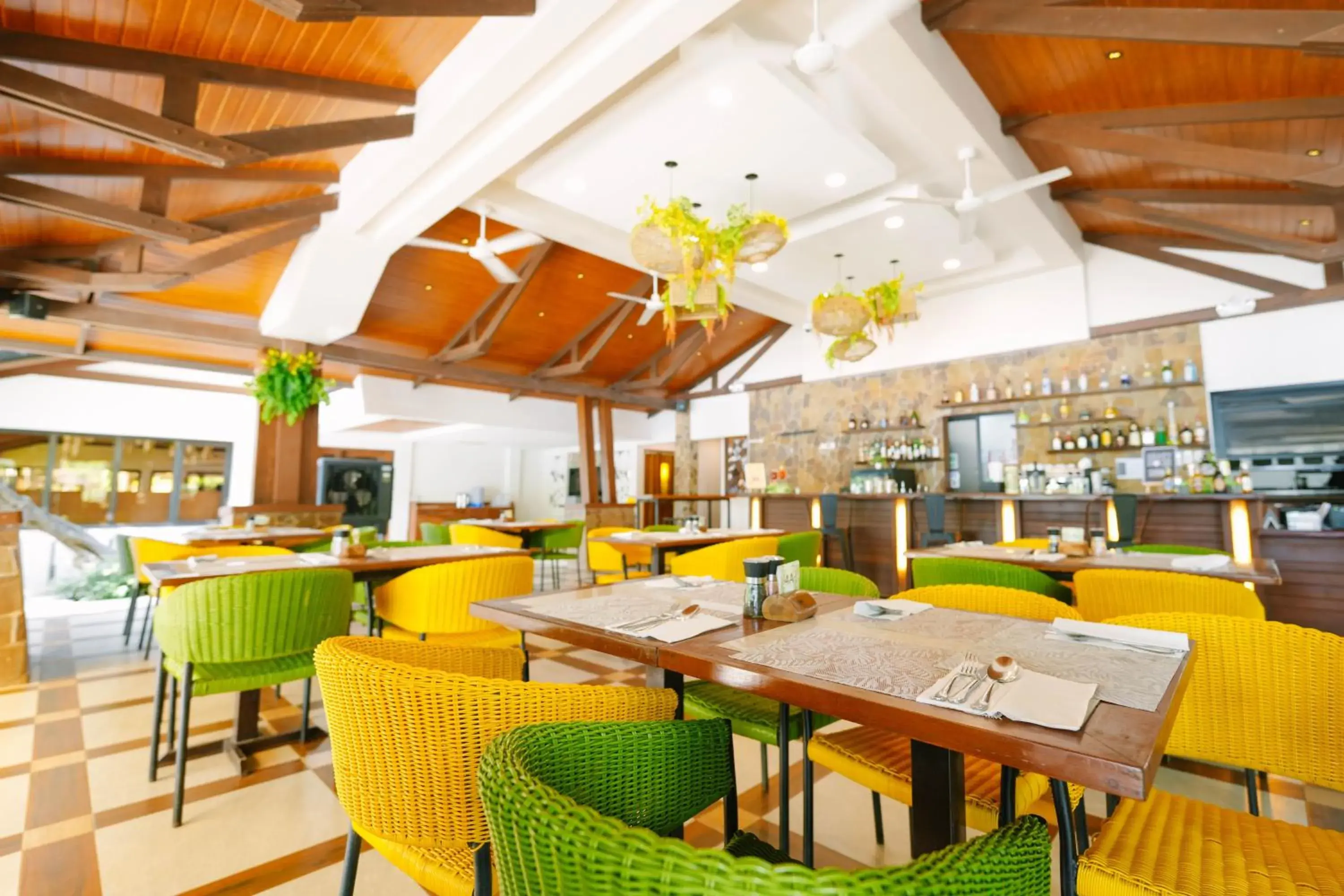 Restaurant/places to eat in La Jolla Hotel and Beach Resort Restaurant/places to eat in La Jolla Hotel and Beach Resort