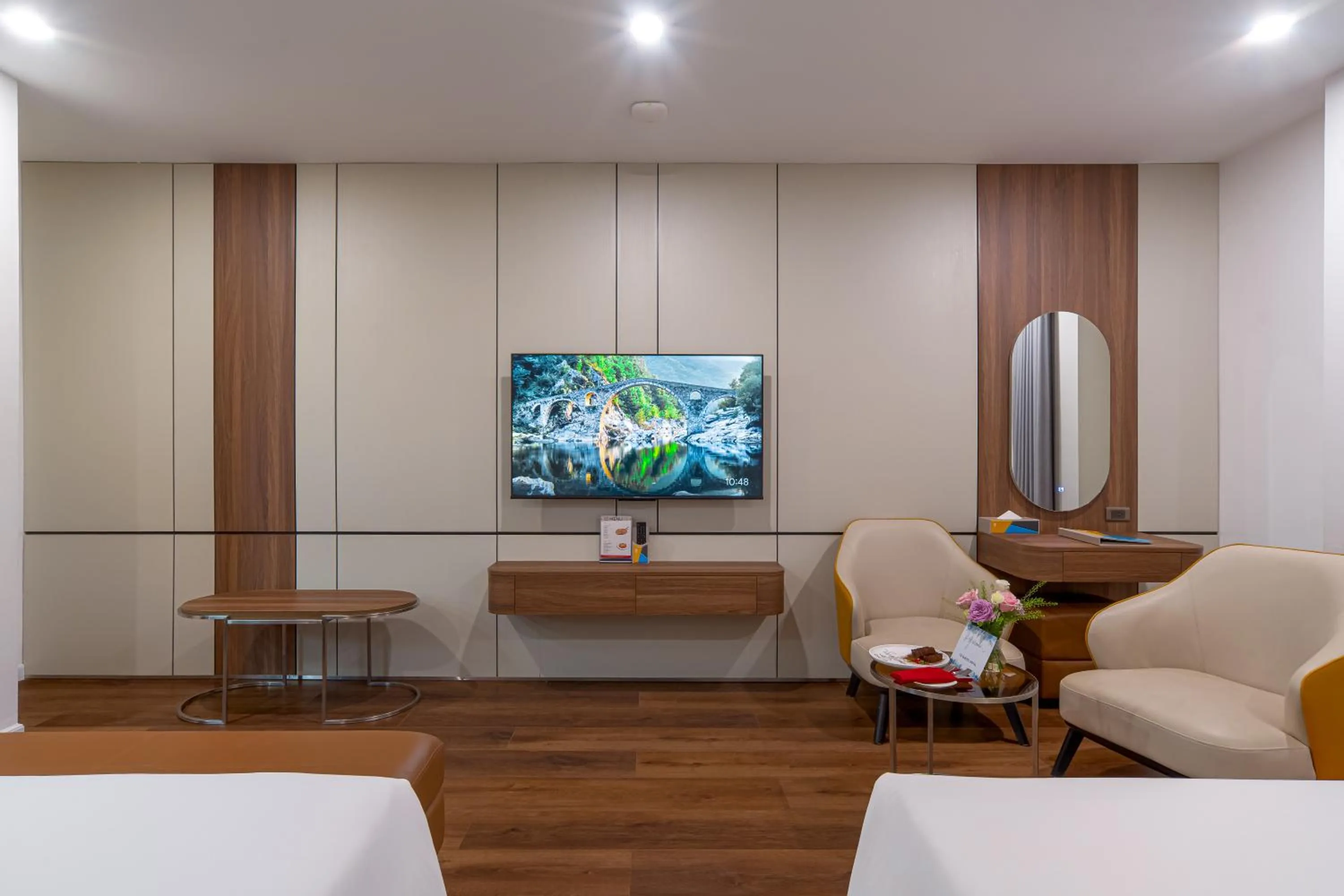 TV and multimedia in Danitel Halong