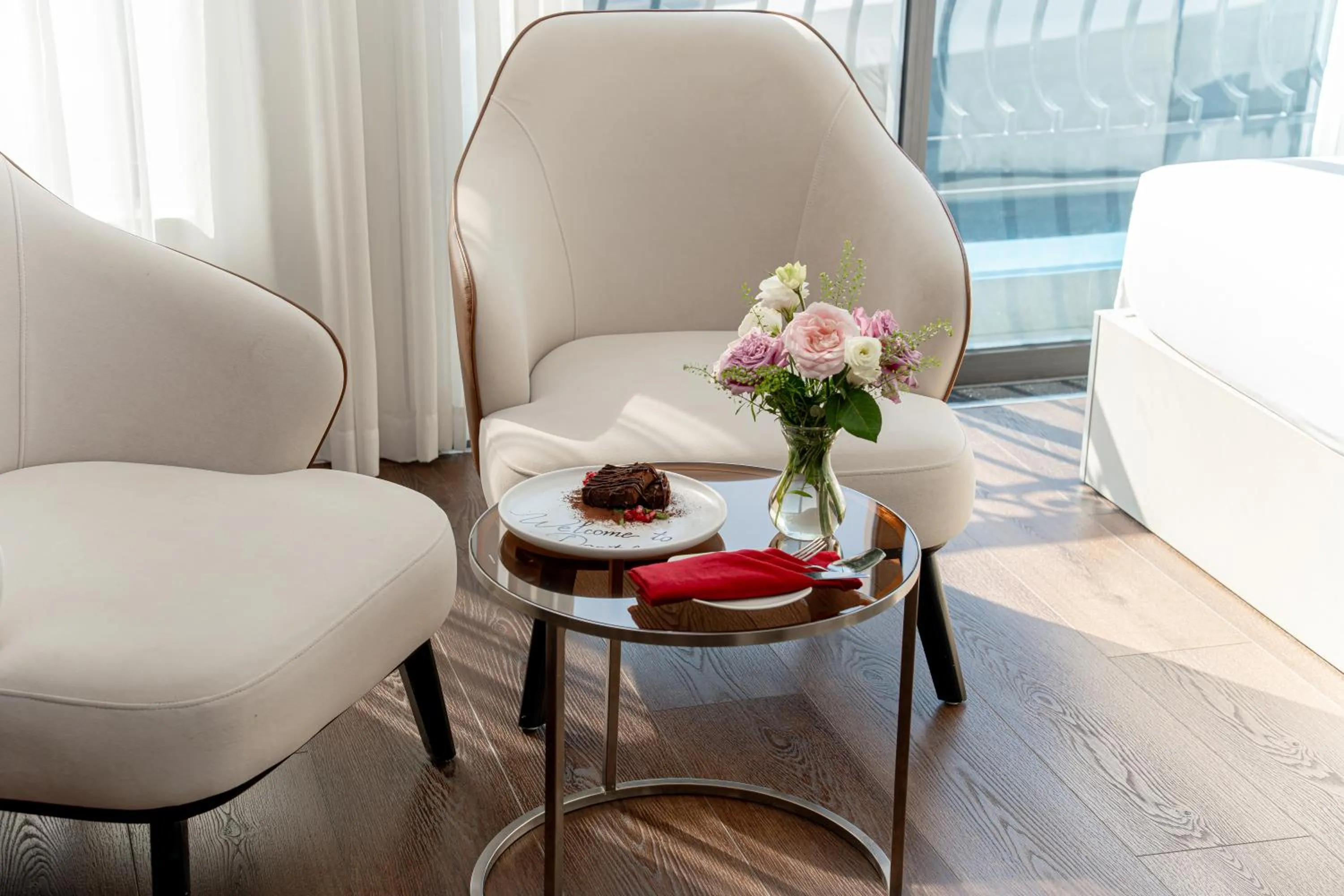 Seating area in Danitel Halong