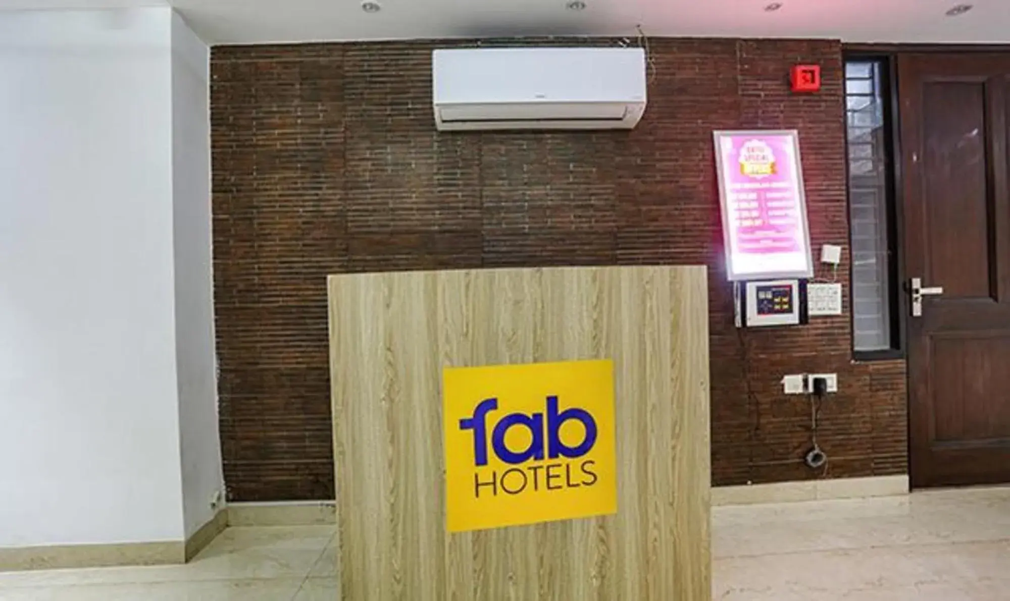 Lobby or reception in FabExpress RG Stay Lobby or reception in FabExpress RG Stay