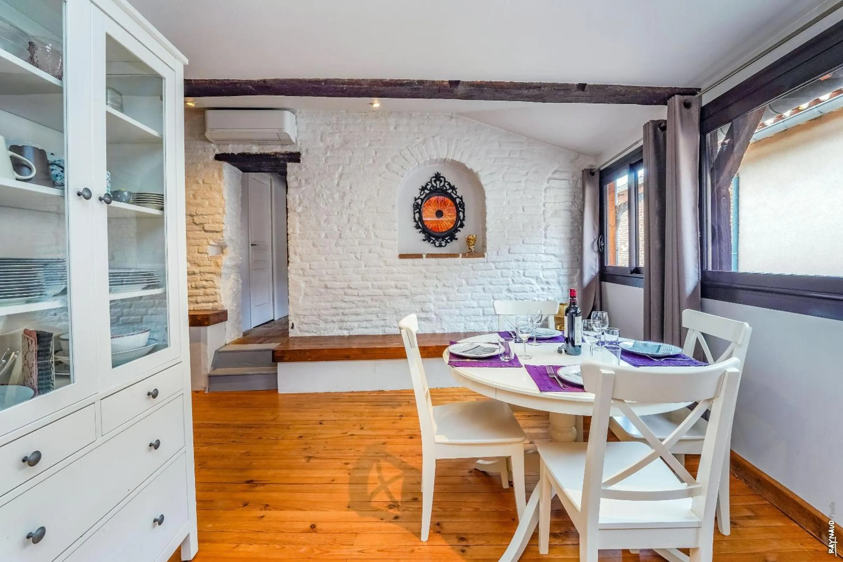 Dining area in Appartement - Alcôve et chocolat - Albi