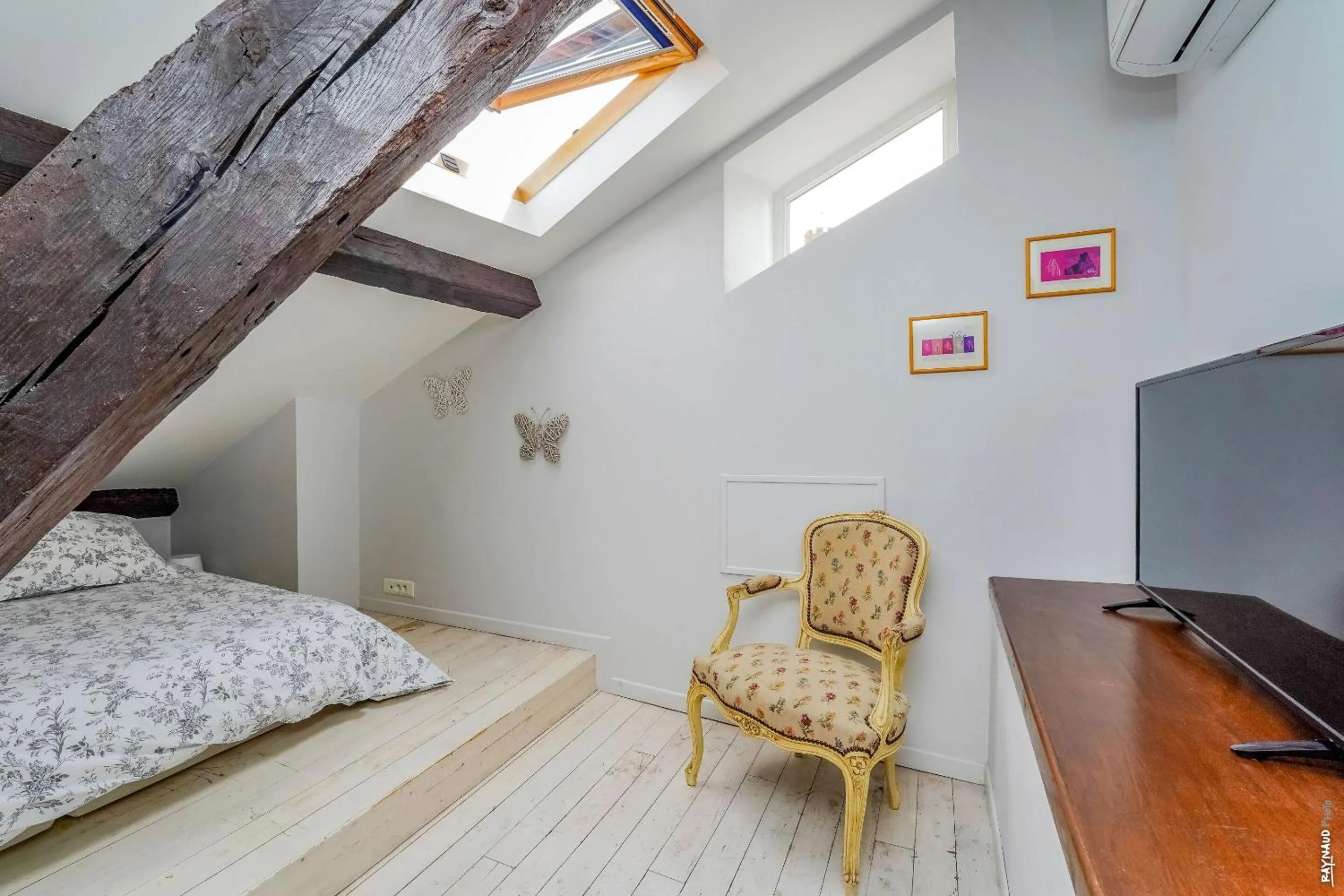 Bedroom, Bed in Appartement - Alcôve et chocolat - Albi
