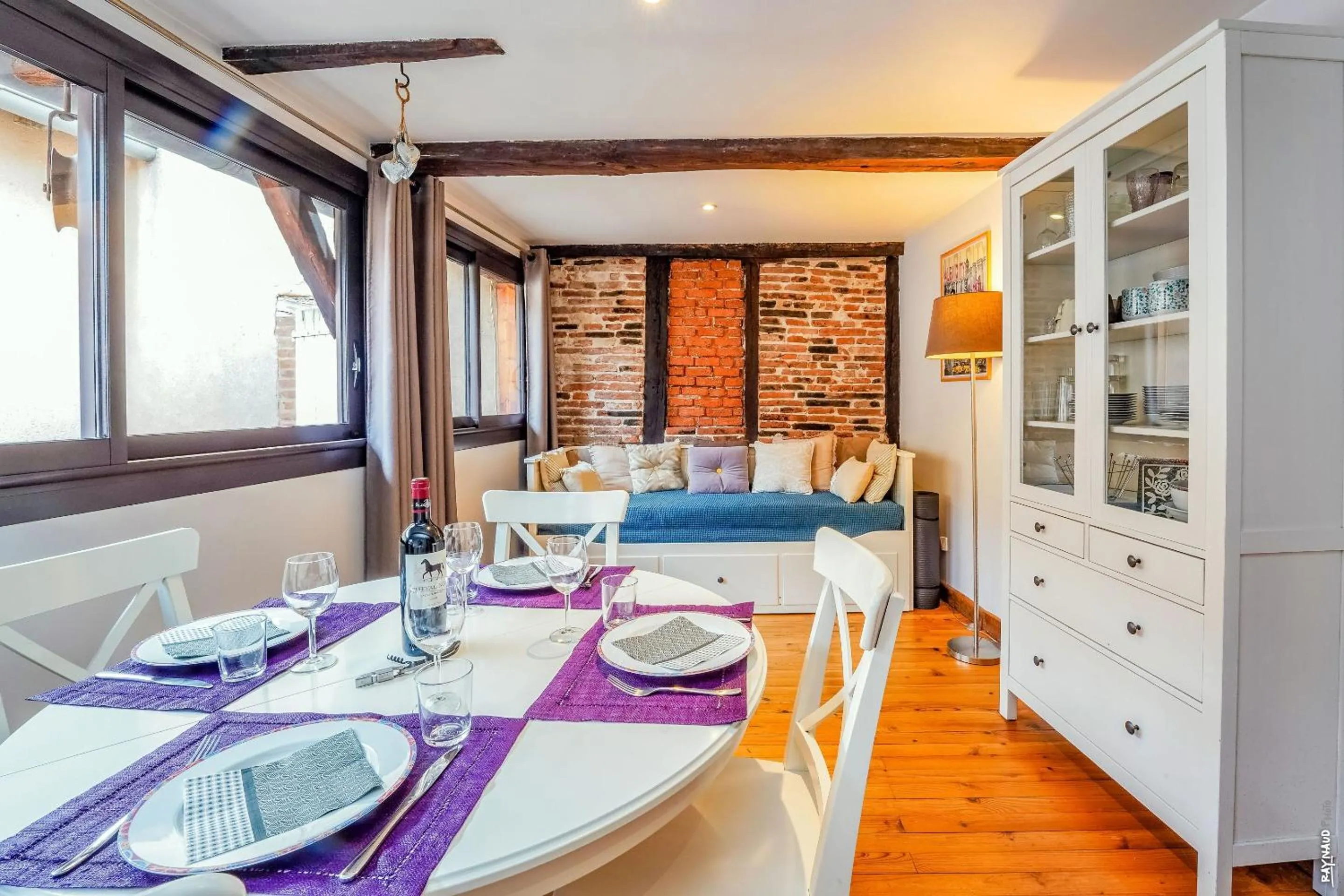 Dining area in Appartement - Alcôve et chocolat - Albi