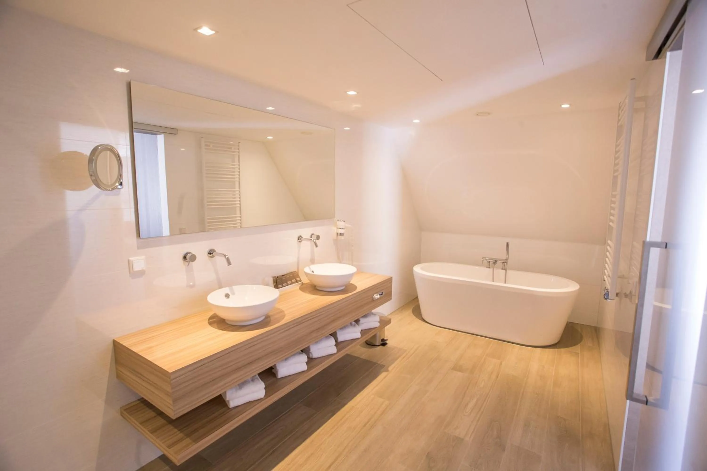 Bathroom in Van der Valk Hotel Assen