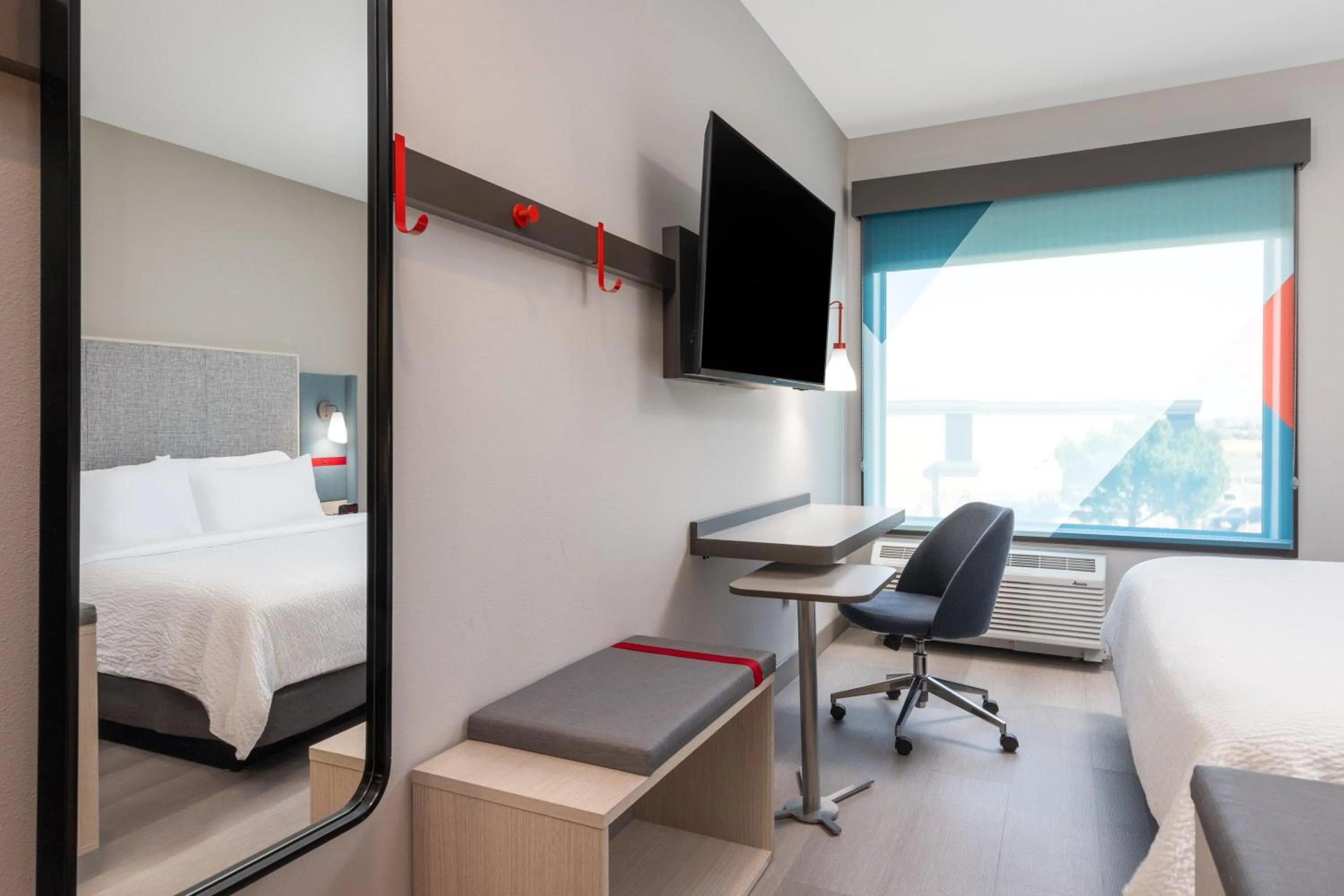 Photo of the whole room, Bed in avid hotels Billings West by IHG