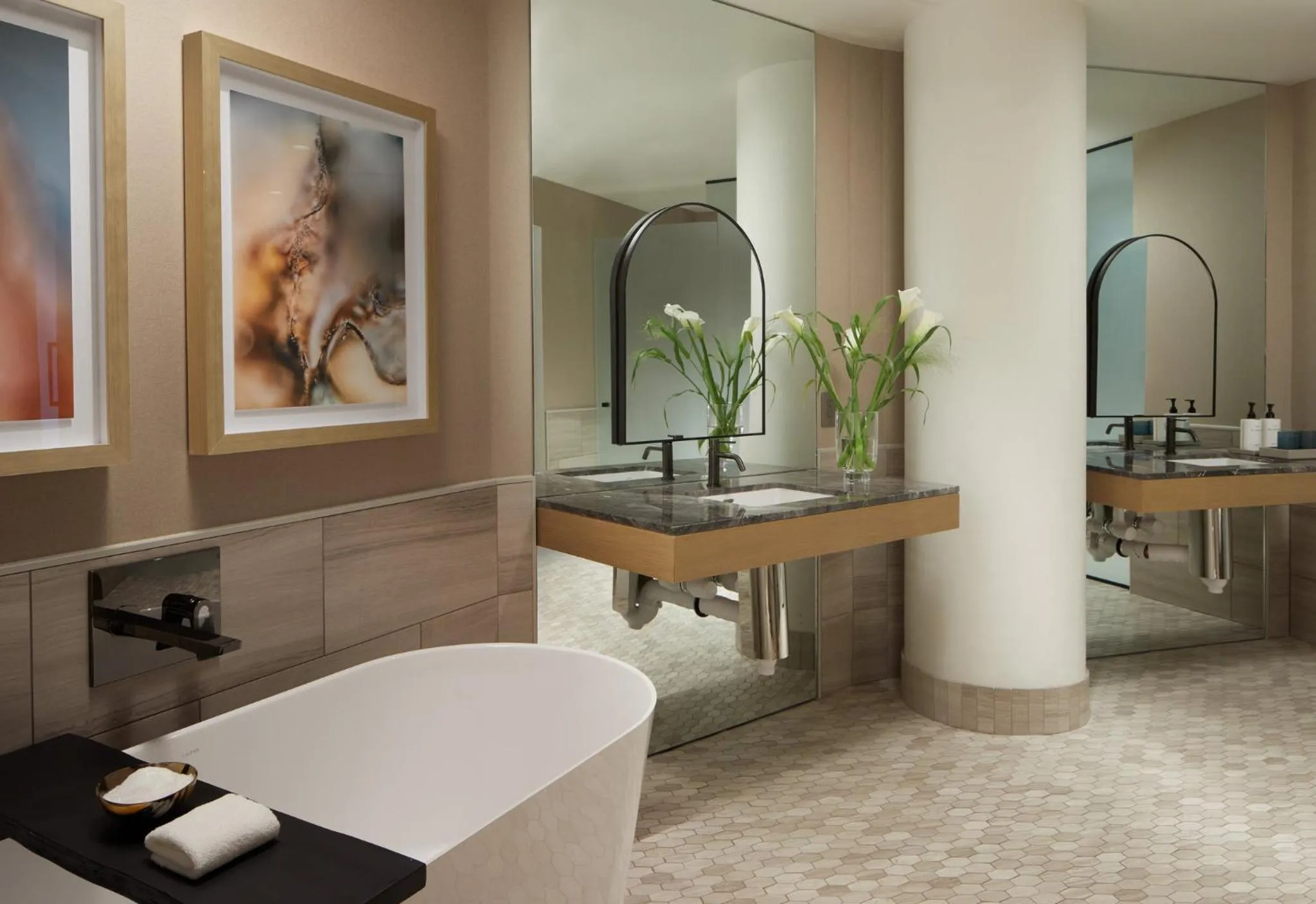 Bathroom in InterContinental Seattle Bellevue, by IHG