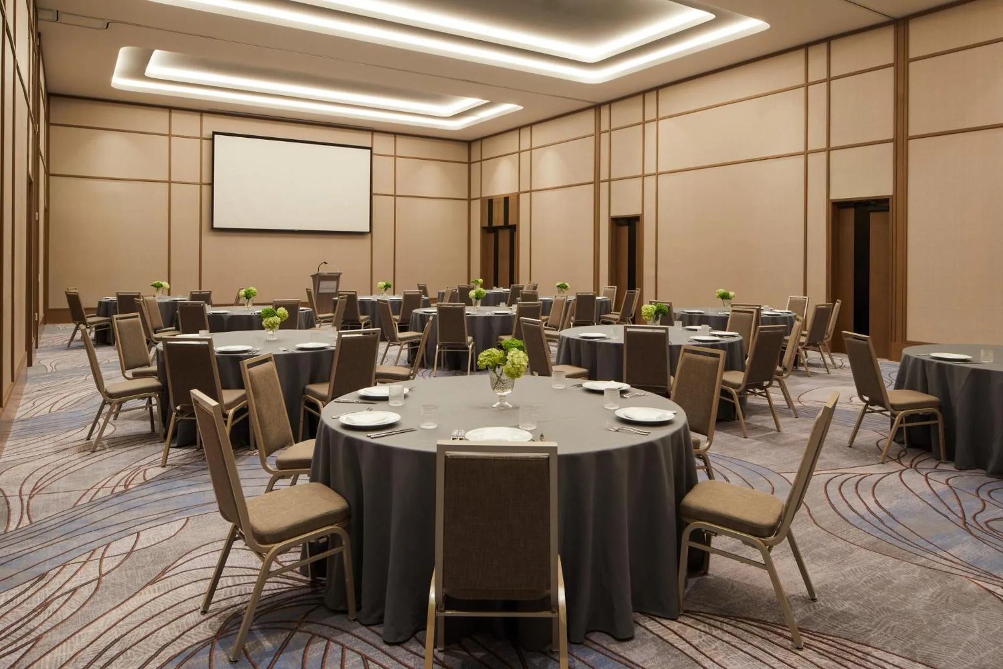 Meeting/conference room in InterContinental Seattle Bellevue, by IHG