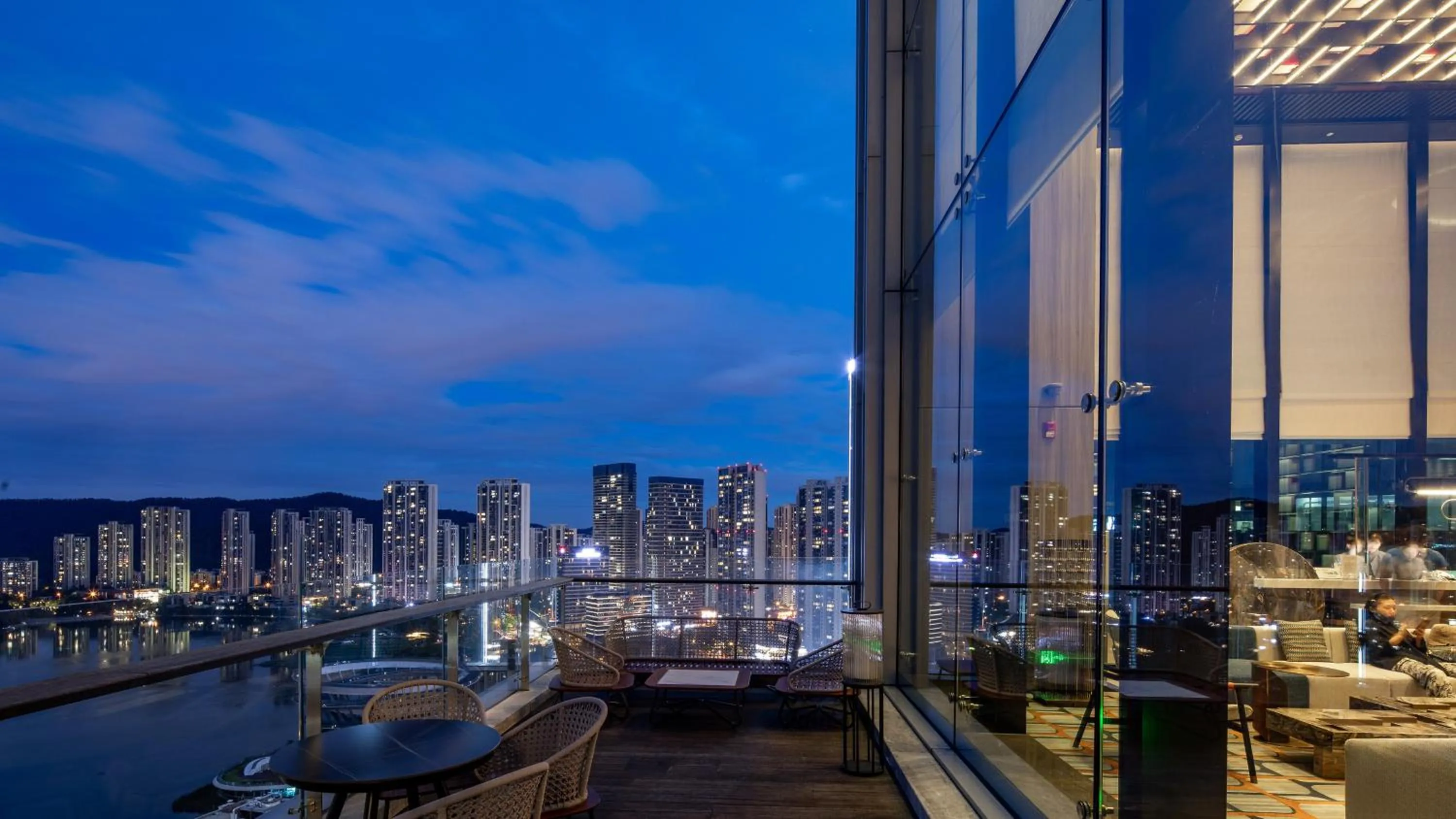 Property building in Hotel Indigo Changsha Meixi Lake