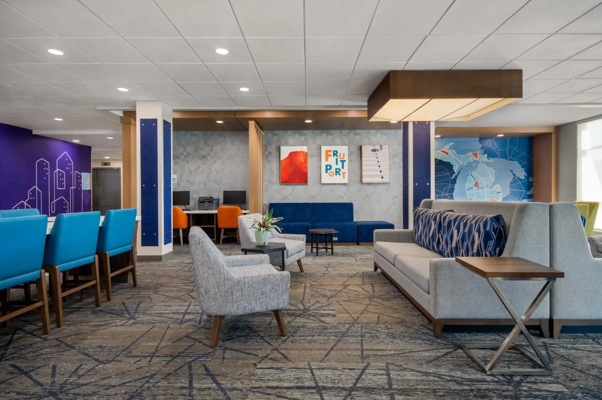 Property building in Holiday Inn Express & Suites Muskegon - Grand Haven by IHG Property building in Holiday Inn Express & Suites Muskegon - Grand Haven by IHG