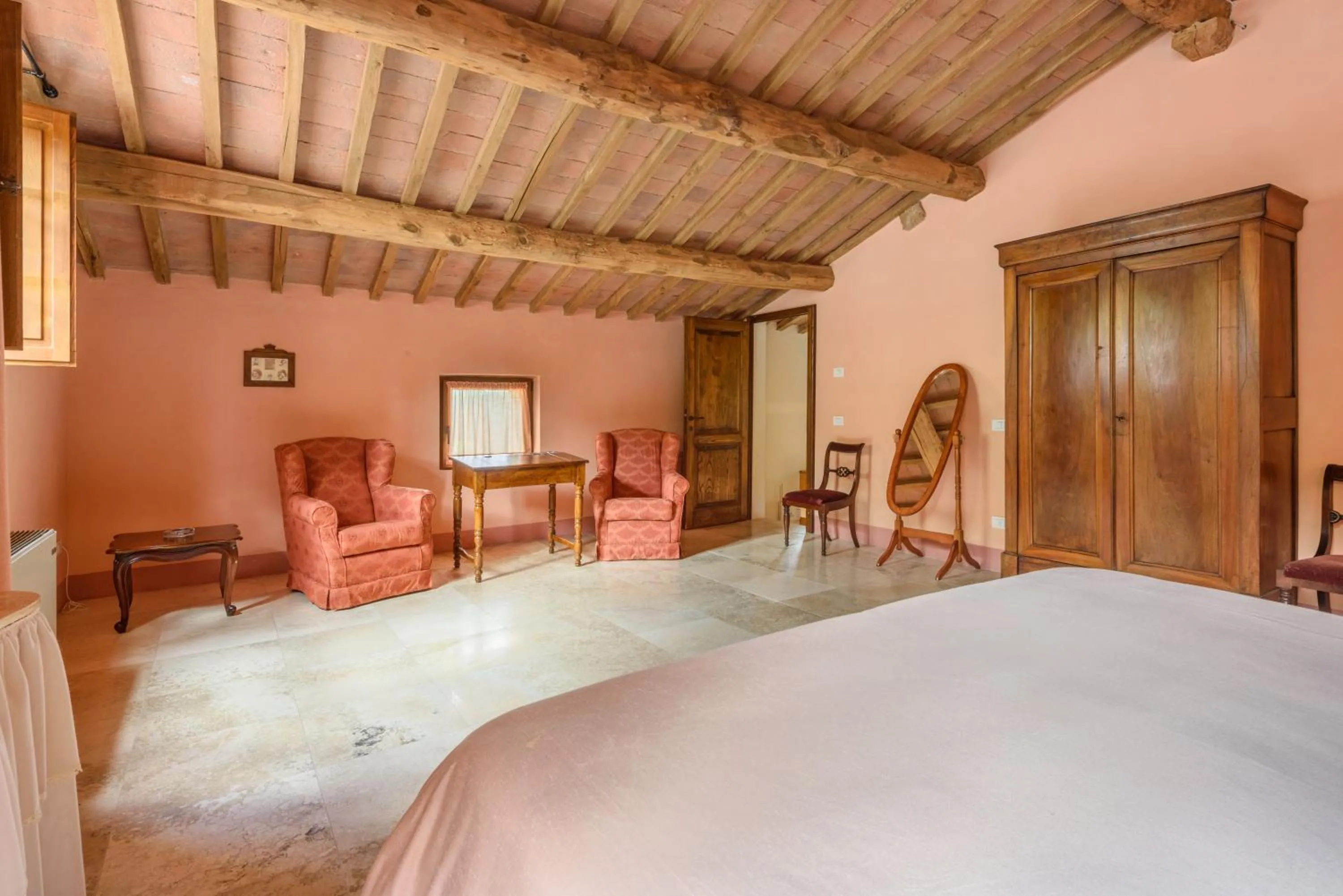 Bed in Villa Boschetto by Mmega