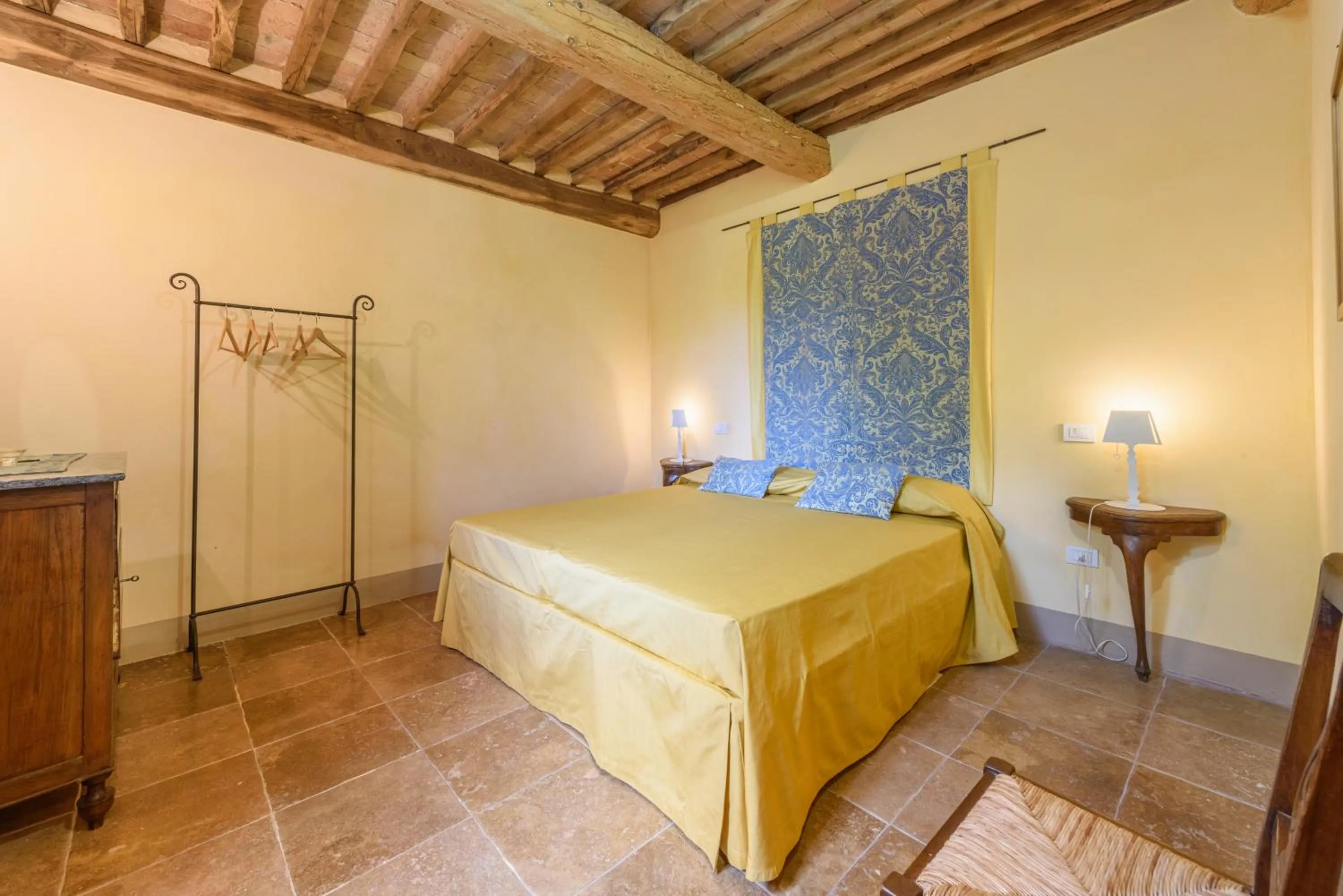 Bedroom, Bed in Villa Boschetto by Mmega