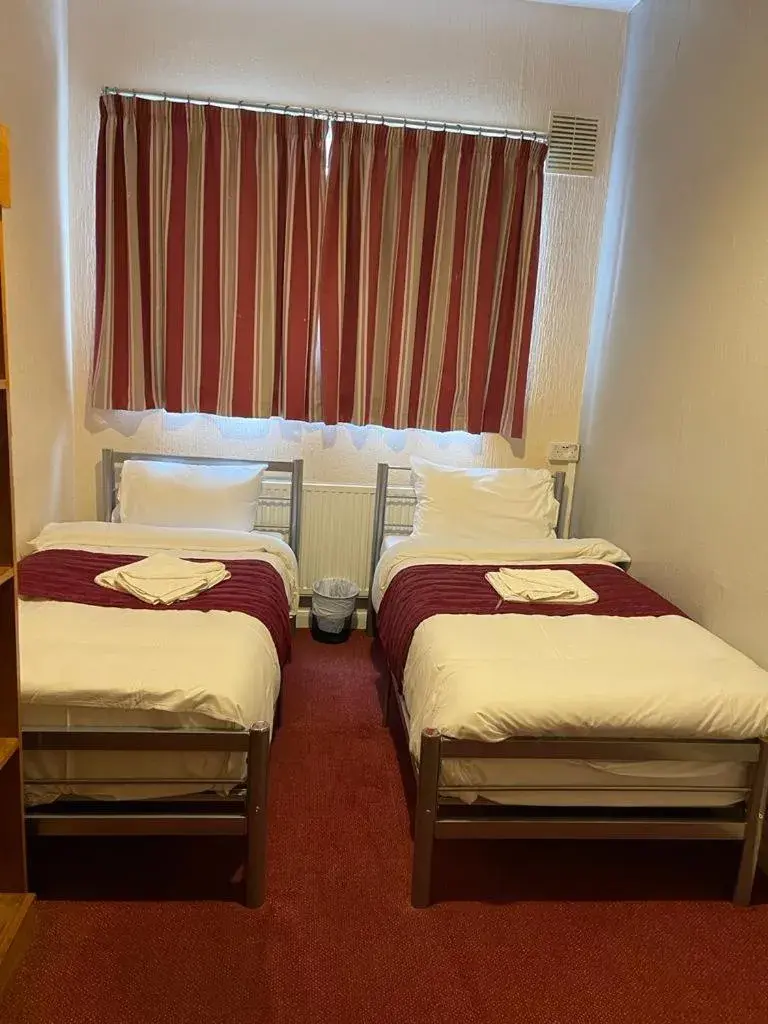 Bedroom, Bed in ST NICHOLAS HOTEL Bedroom, Bed in ST NICHOLAS HOTEL