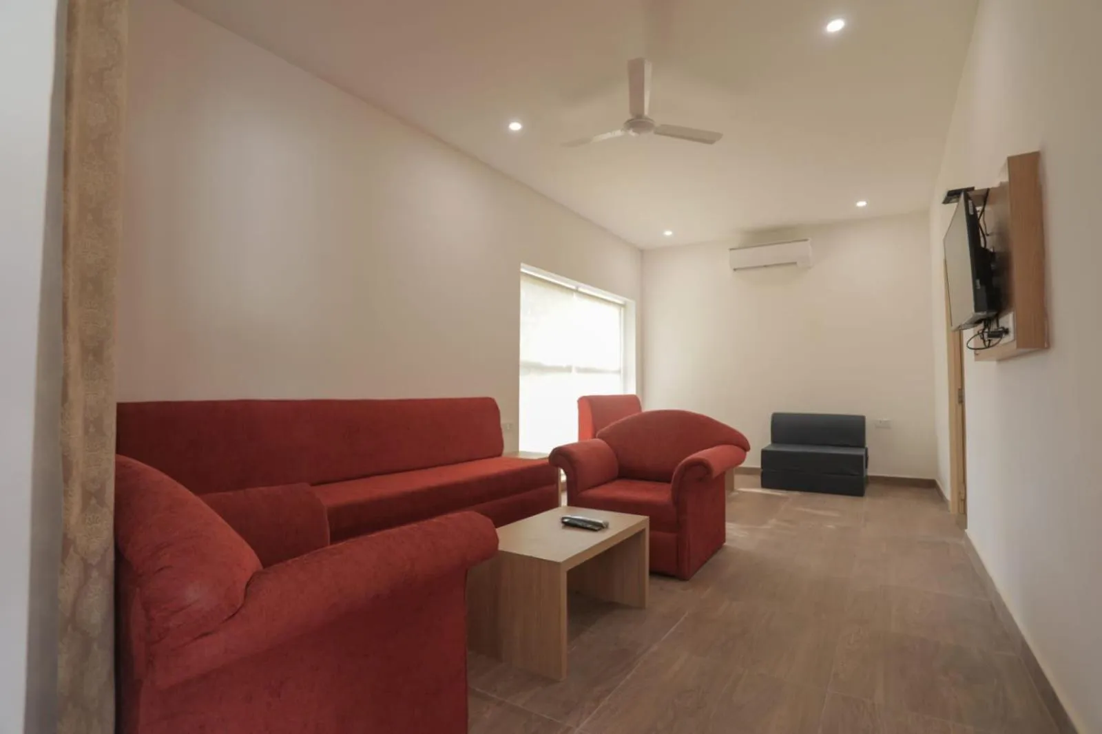 Bed in Hotel The Bundela - Khajuraho, Madhya Pradesh