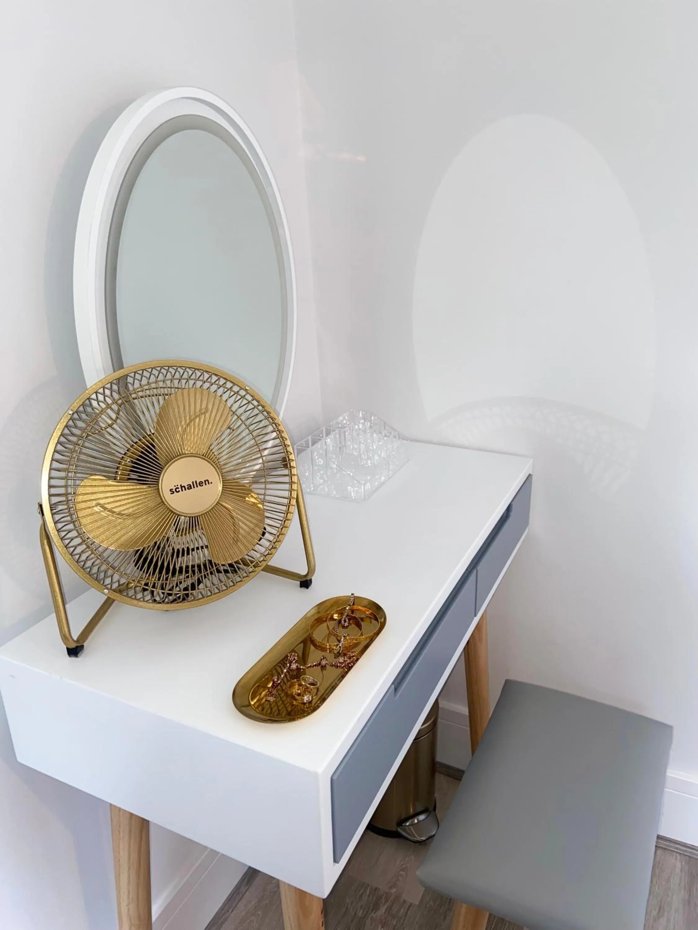 Apartment in Stepney Green