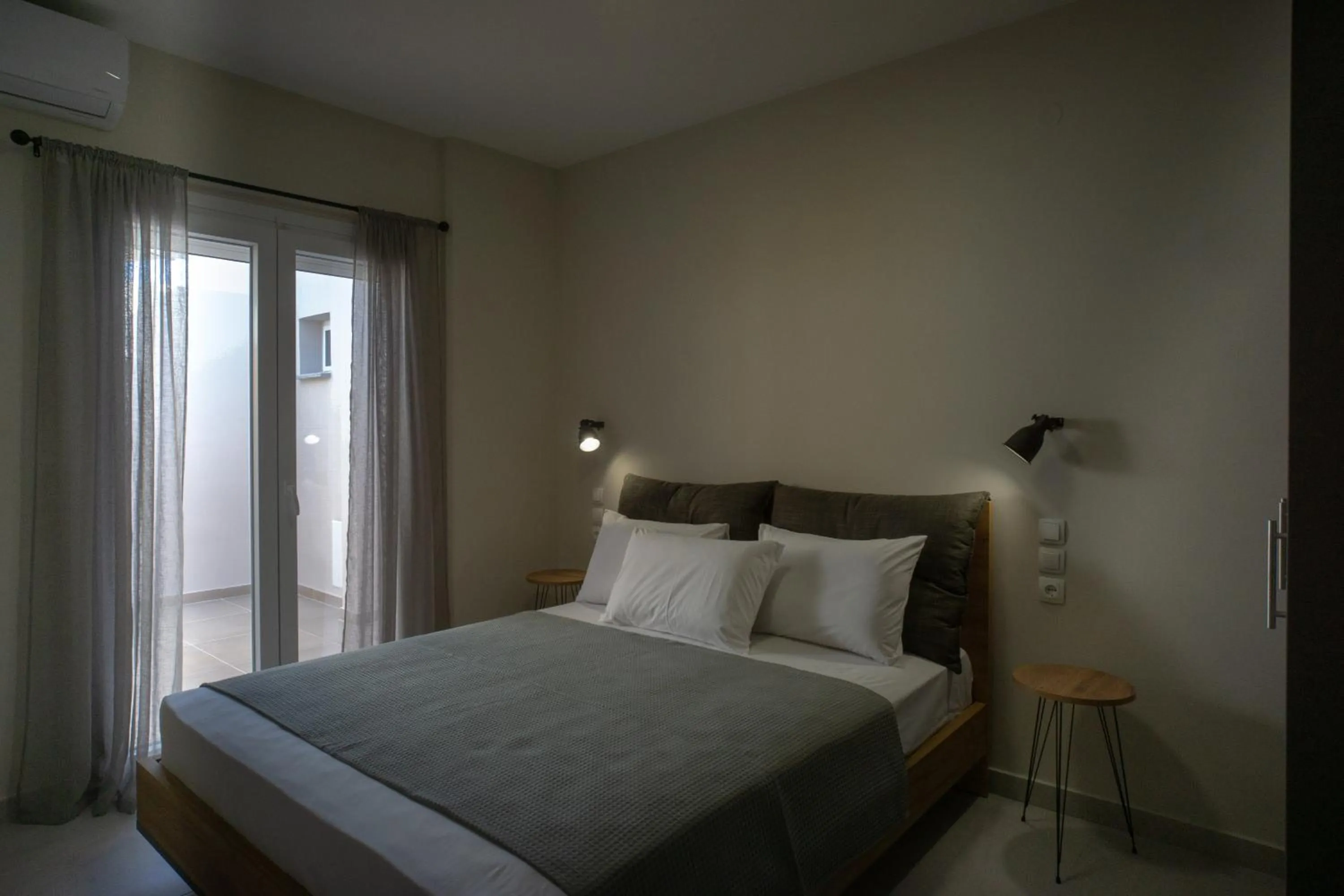 Bed in Lobelia Homes