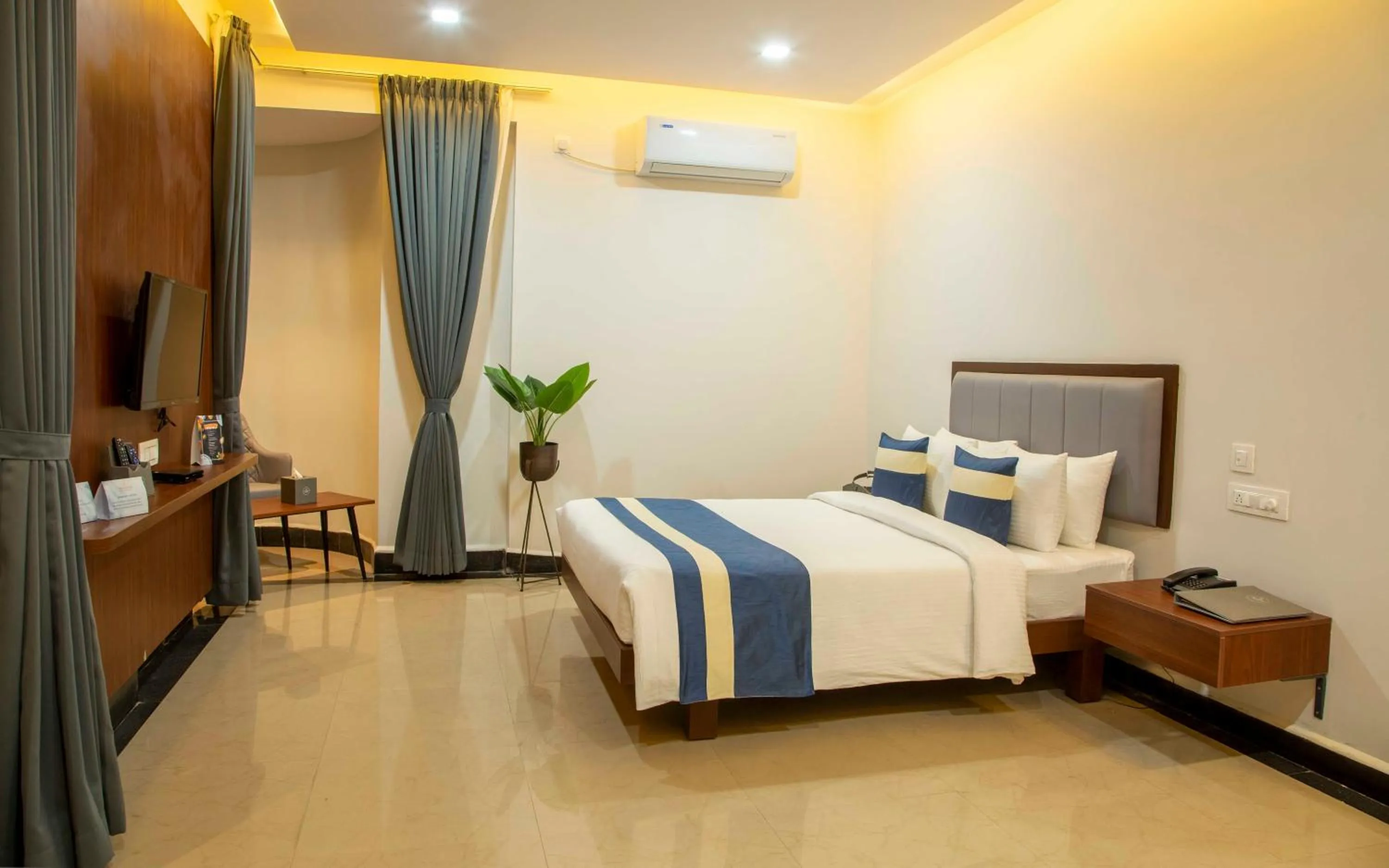 Photo of the whole room, Bed in The Fortune Hotel By Swathi Group